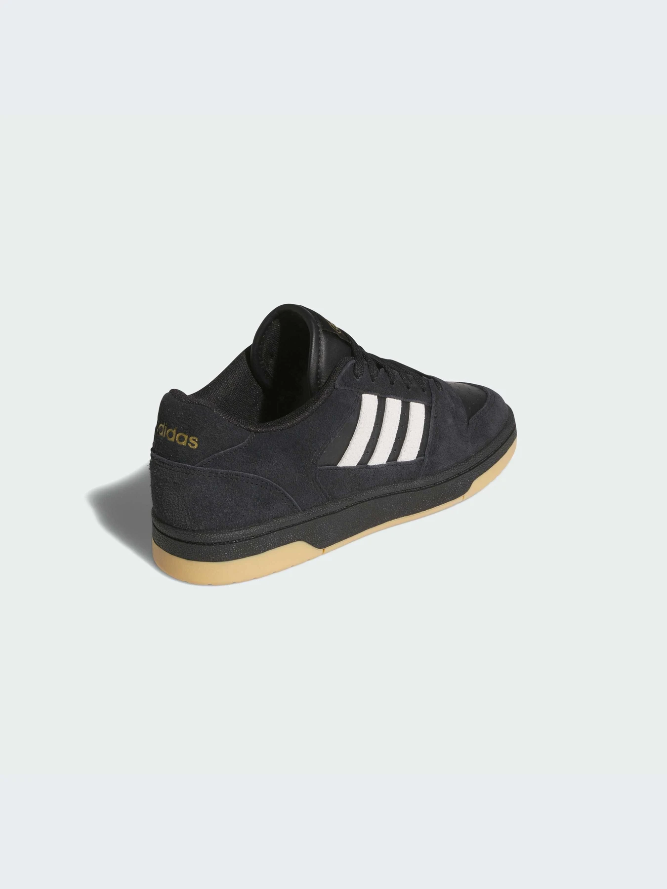 Кроссовки Adidas модель KJ8582-KZ Кроссовки Adidas модель KJ8582-KZ Фото