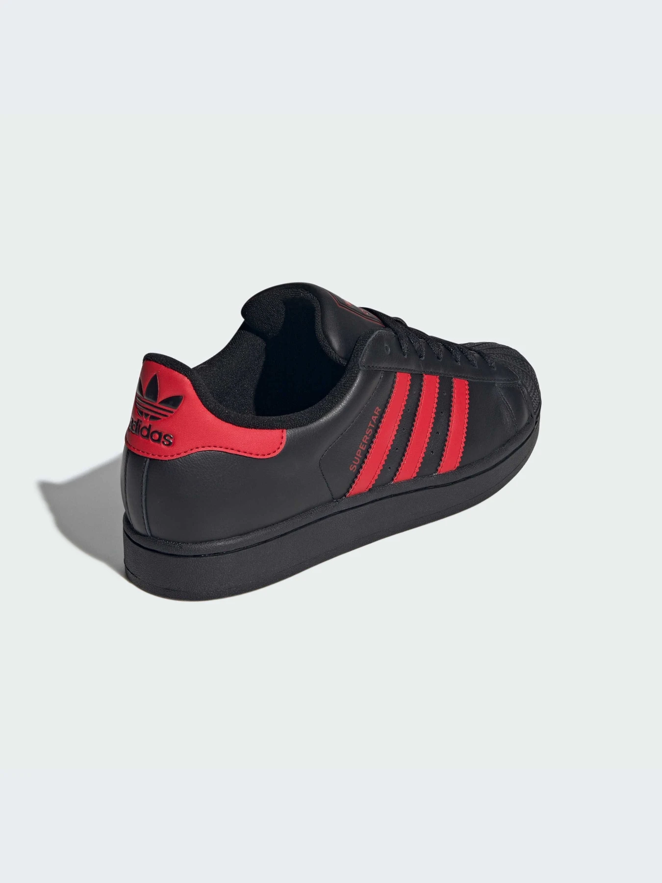 Кроссовки Adidas Superstar модель IH4172-KZ Кроссовки Adidas Superstar модель IH4172-KZ Фото