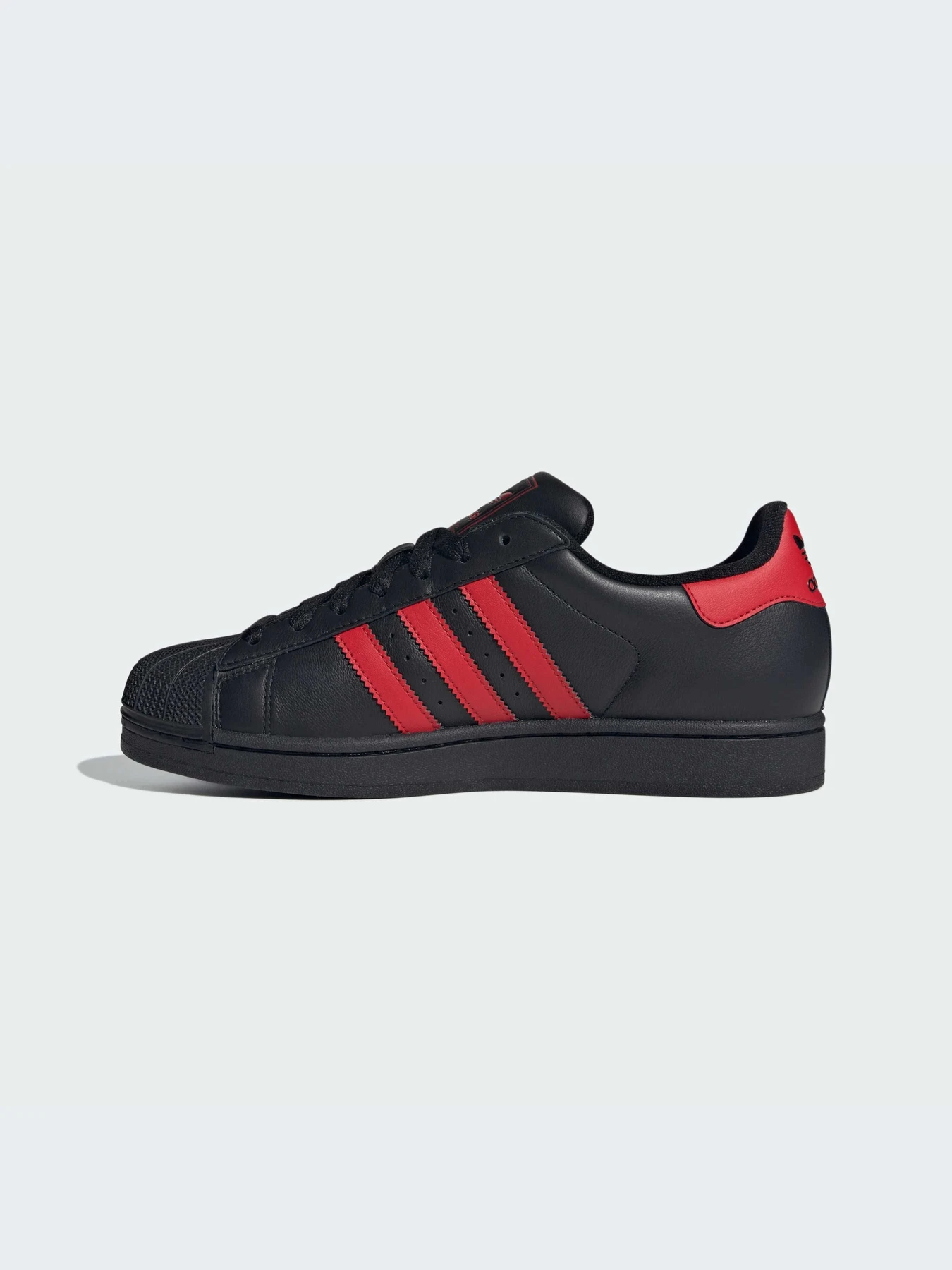 Кроссовки Adidas Superstar модель IH4172-KZ Кроссовки Adidas Superstar модель IH4172-KZ Фото