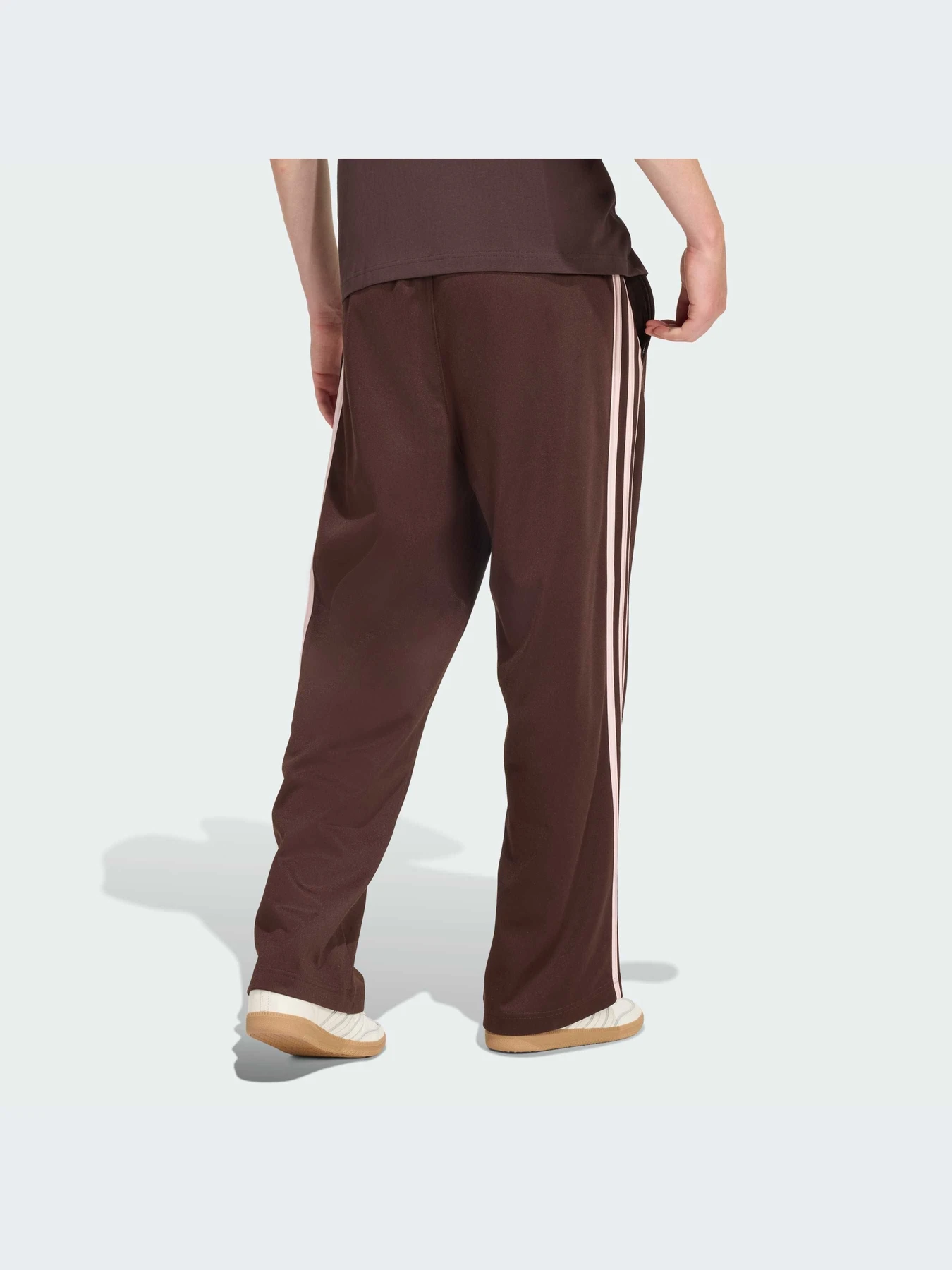 Брюки Adidas Adicolor модель KE3495-KZ Брюки Adidas Adicolor модель KE3495-KZ Фото