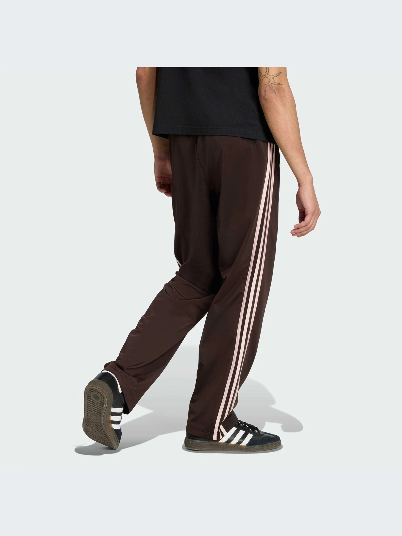 Брюки Adidas модель KD8321-KZ Брюки Adidas модель KD8321-KZ Фото