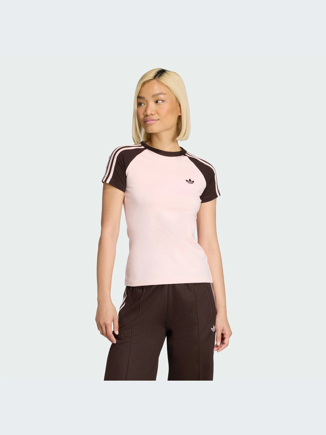 Футболки и поло Adidas Adicolor модель KD3800-KZ Футболки и поло Adidas Adicolor модель KD3800-KZ Фото