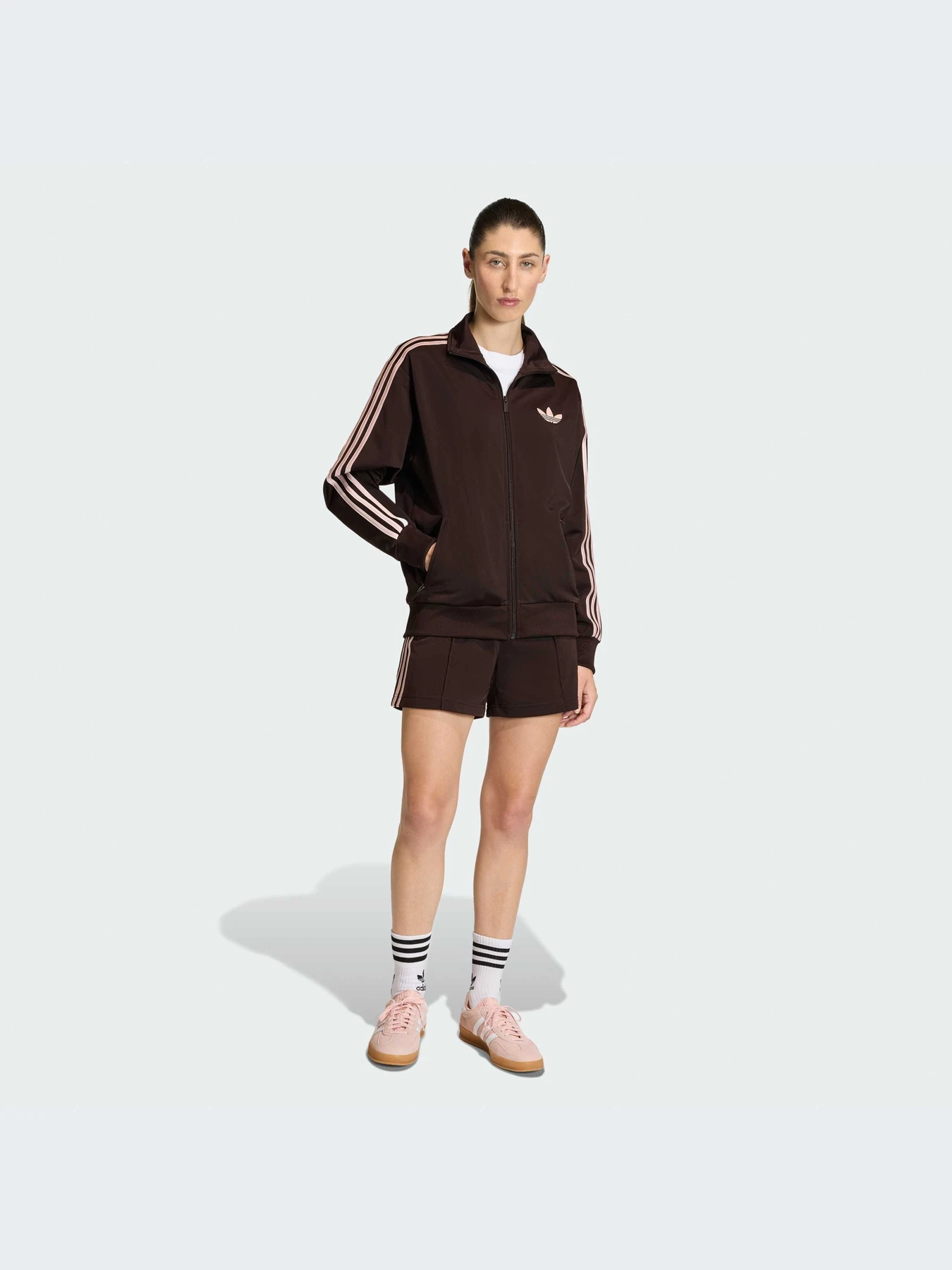 Худи и свитшоты Adidas Adicolor модель KD1331-KZ Худи и свитшоты Adidas Adicolor модель KD1331-KZ Фото
