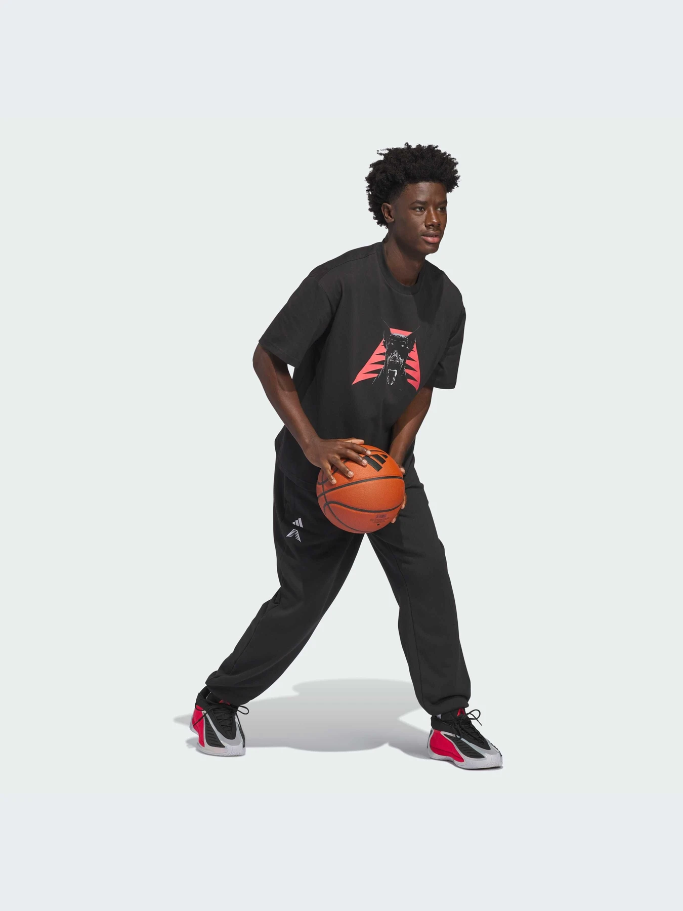 Футболки и поло Adidas модель JZ9447-KZ Футболки и поло Adidas модель JZ9447-KZ Фото