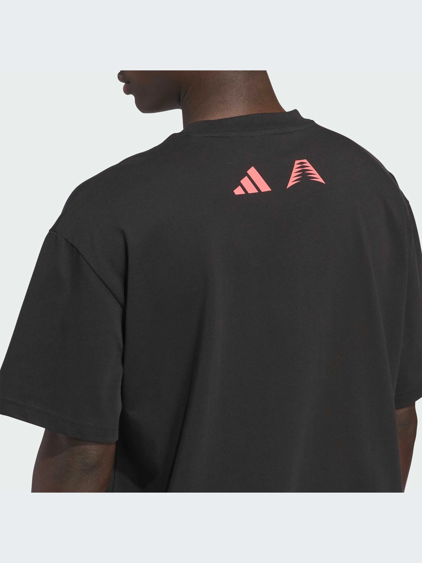 Футболки и поло Adidas модель JZ9447-KZ Футболки и поло Adidas модель JZ9447-KZ Фото