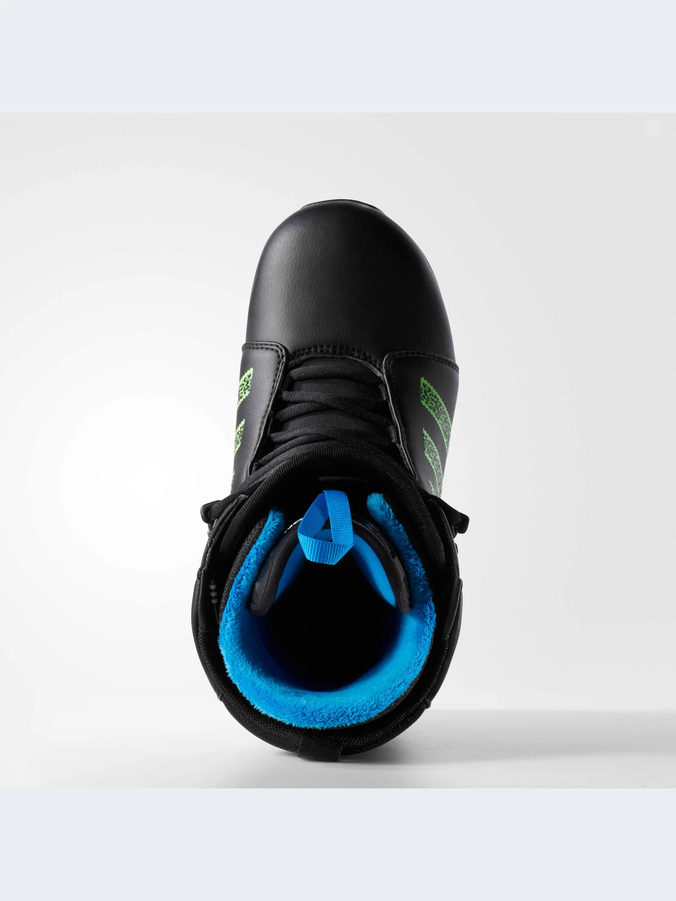 Ботинки и сапоги Adidas модель B27529-KZ Ботинки и сапоги Adidas модель B27529-KZ Фото