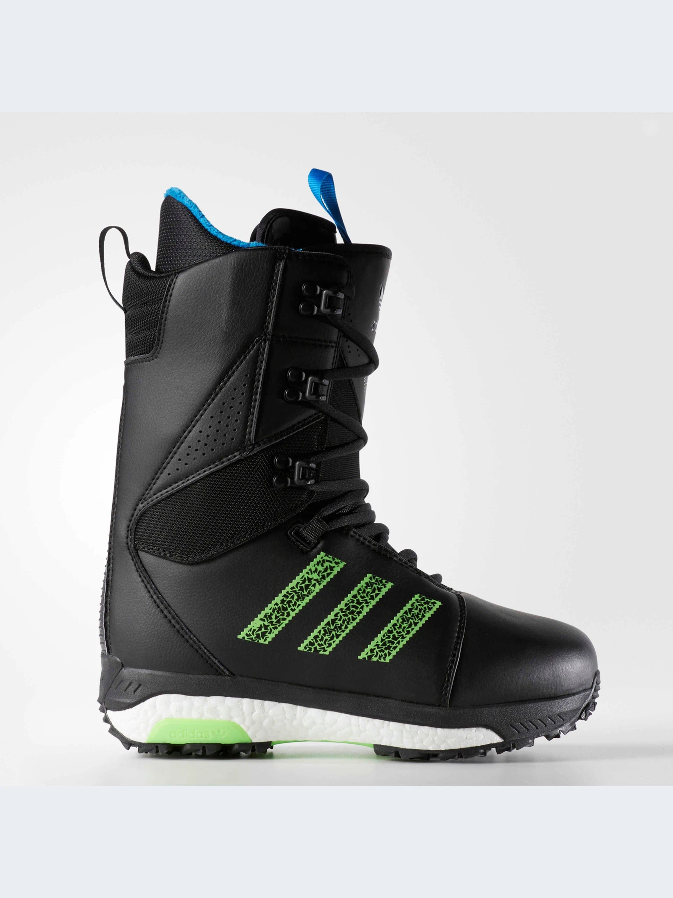 Ботинки и сапоги Adidas модель B27529-KZ Ботинки и сапоги Adidas модель B27529-KZ Фото
