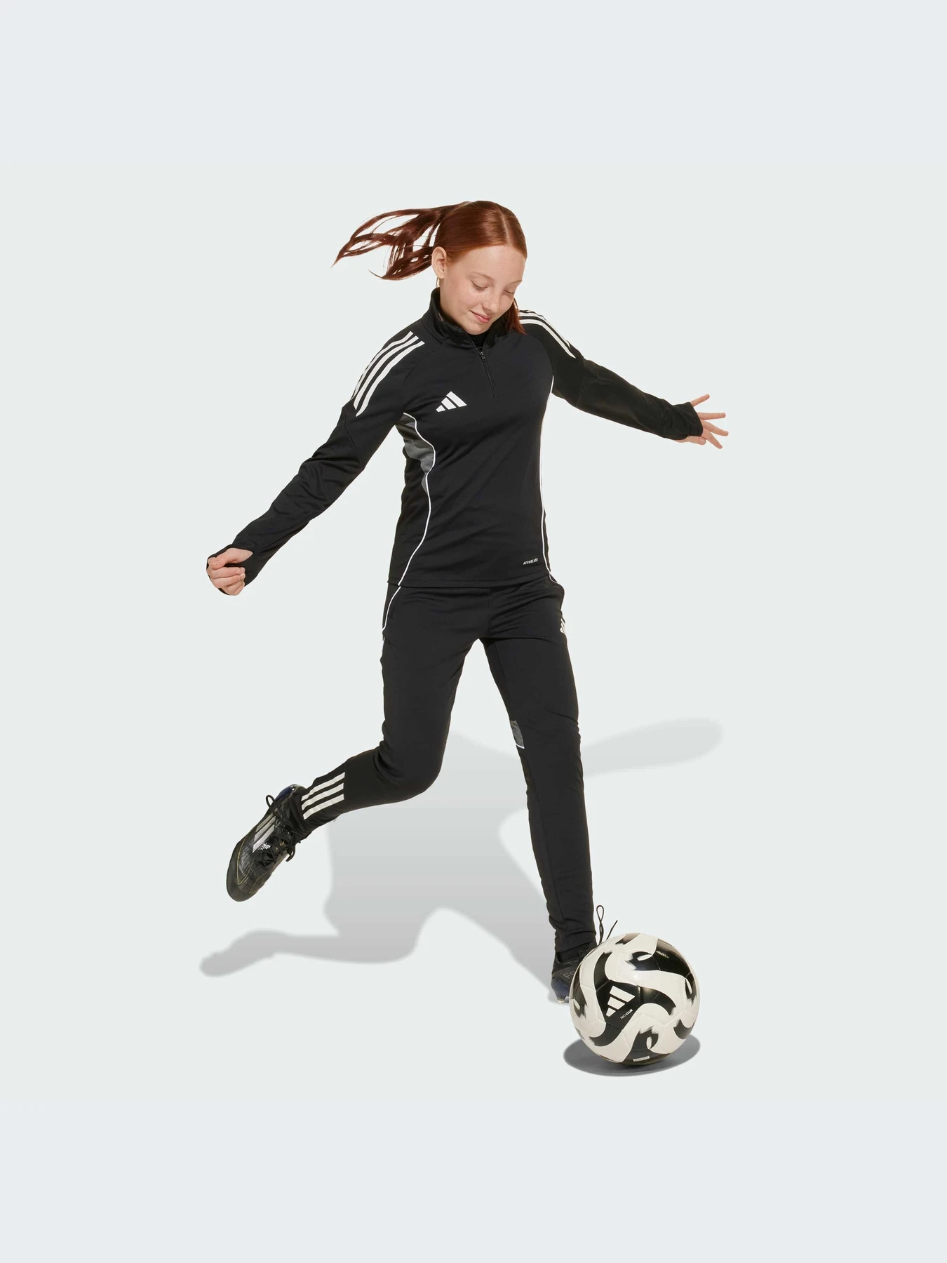 Брюки Adidas Tiro модель IW0451-KZ Брюки Adidas Tiro модель IW0451-KZ Фото
