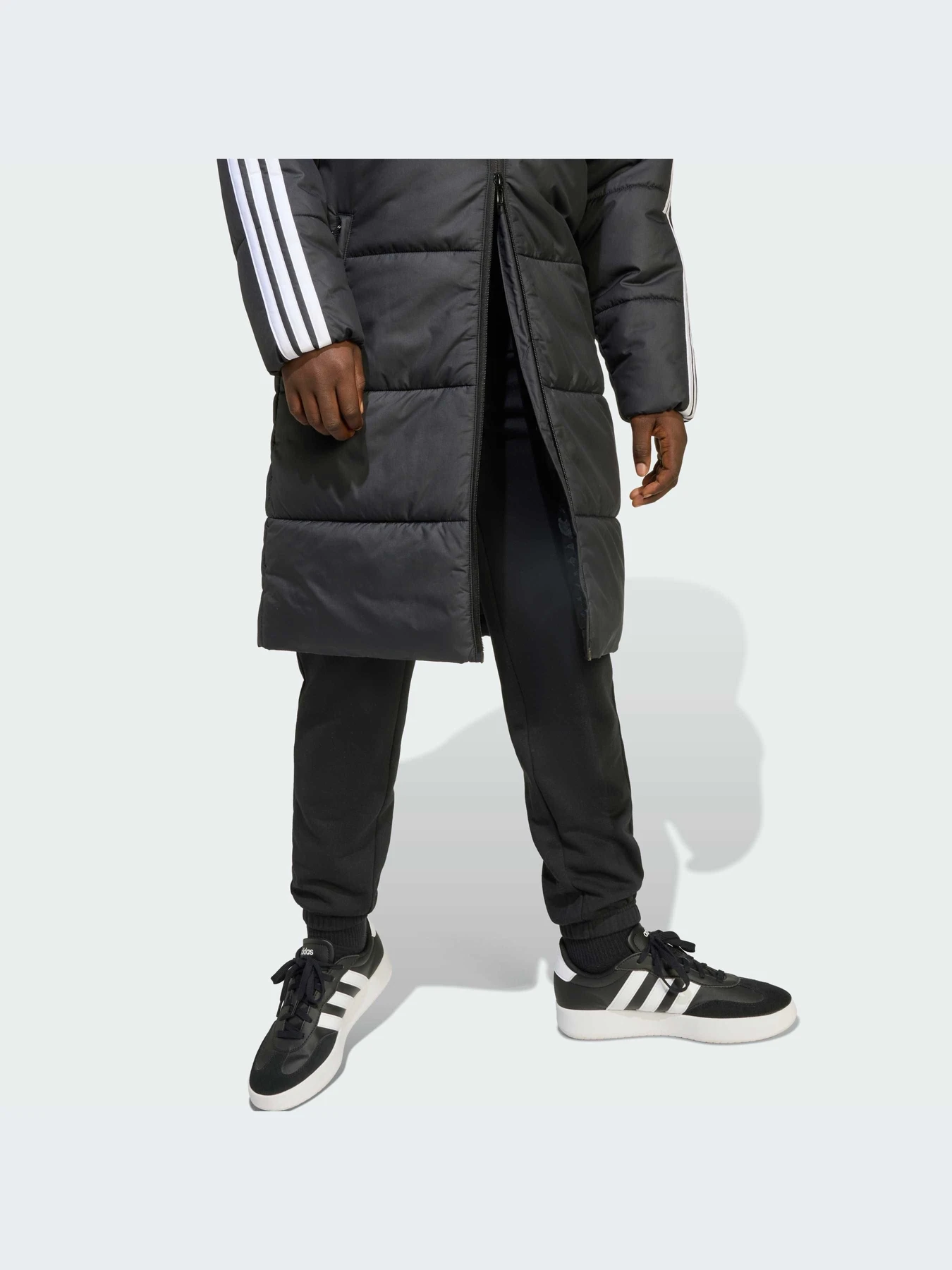 Куртки и дубленки Adidas модель JW2484-KZ Куртки и дубленки Adidas модель JW2484-KZ Фото