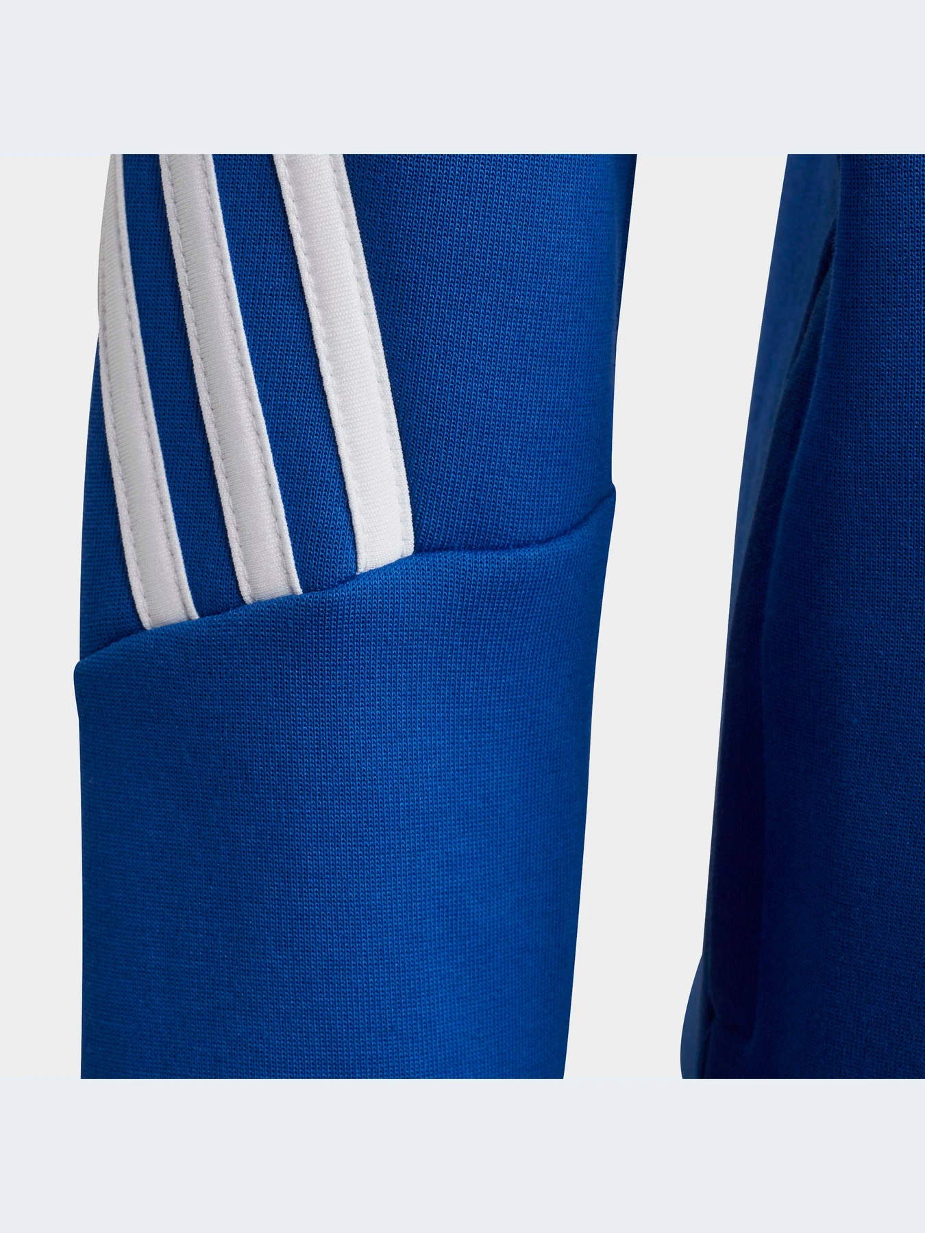 Худи и свитшоты Adidas модель HN6173-KZ Худи и свитшоты Adidas модель HN6173-KZ Фото