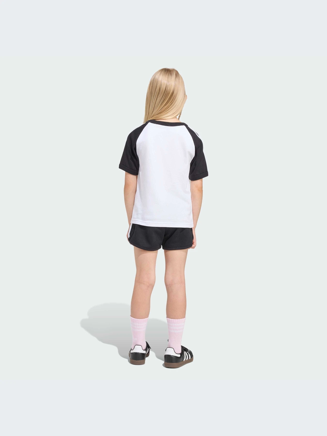 Костюмы Adidas Adicolor модель KD5777-KZ Костюмы Adidas Adicolor модель KD5777-KZ Фото