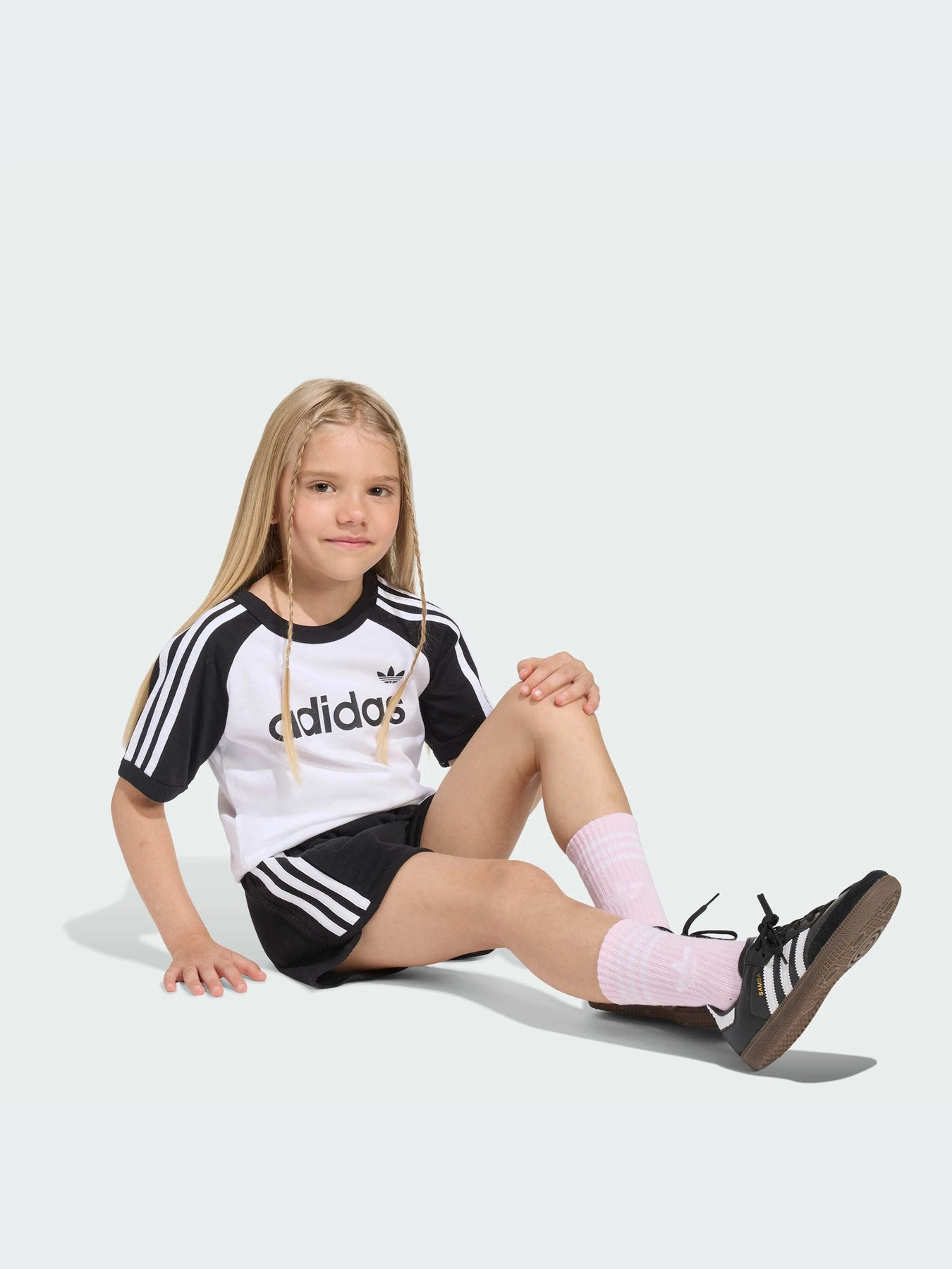 Костюмы Adidas Adicolor модель KD5777-KZ Костюмы Adidas Adicolor модель KD5777-KZ Фото