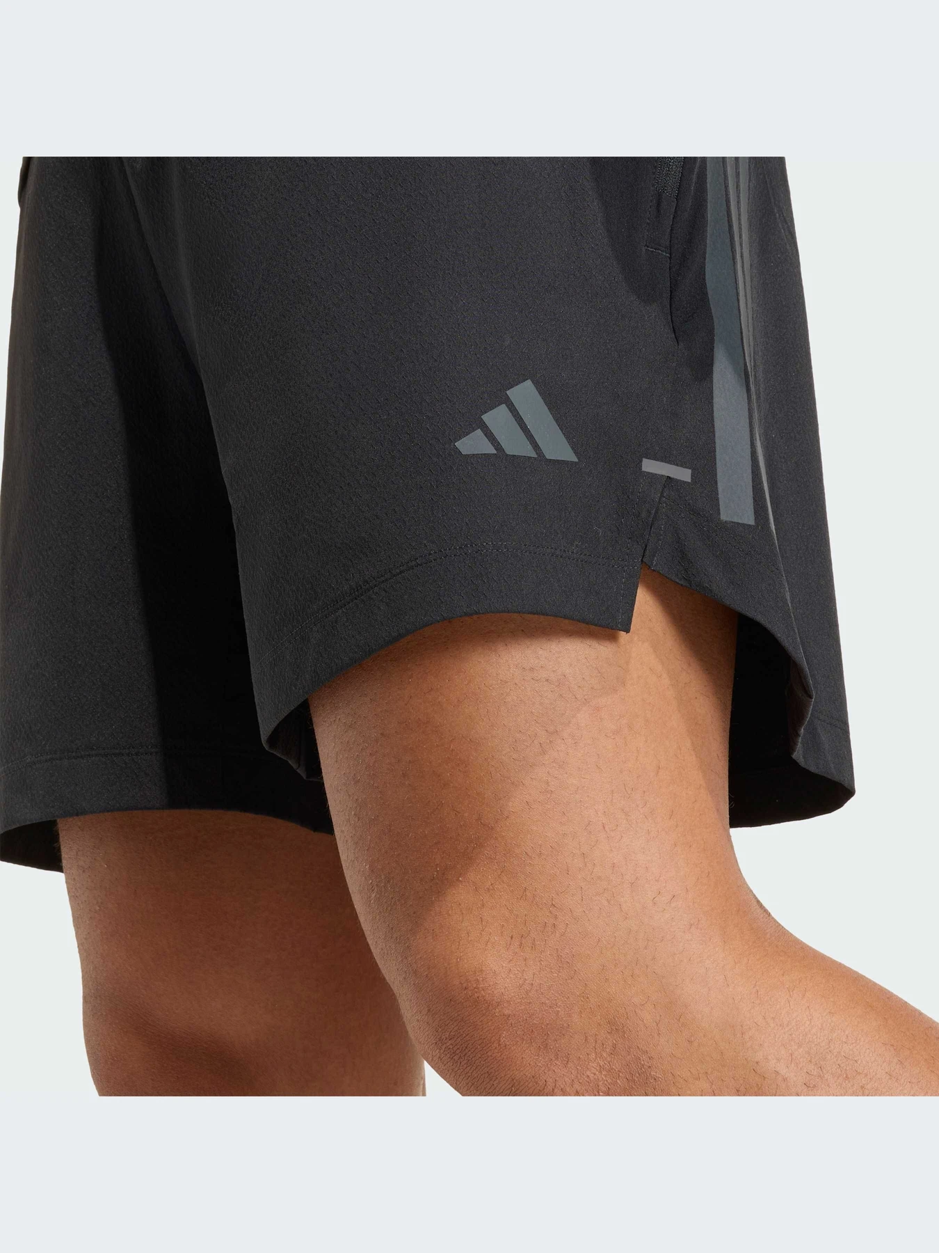 Шорты Adidas модель KD0353-KZ Шорты Adidas модель KD0353-KZ Фото