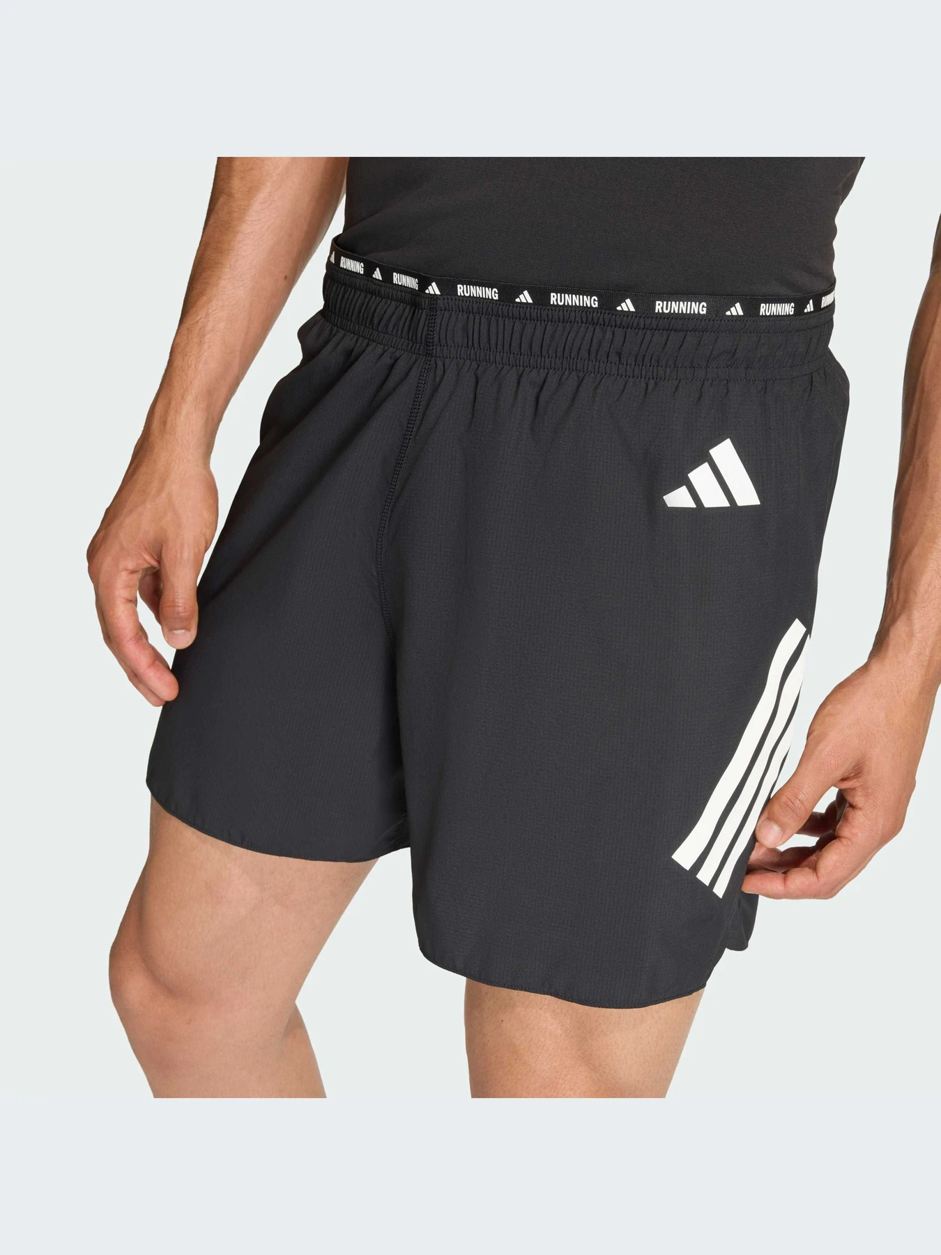 Шорты Adidas модель JZ7709-KZ Шорты Adidas модель JZ7709-KZ Фото