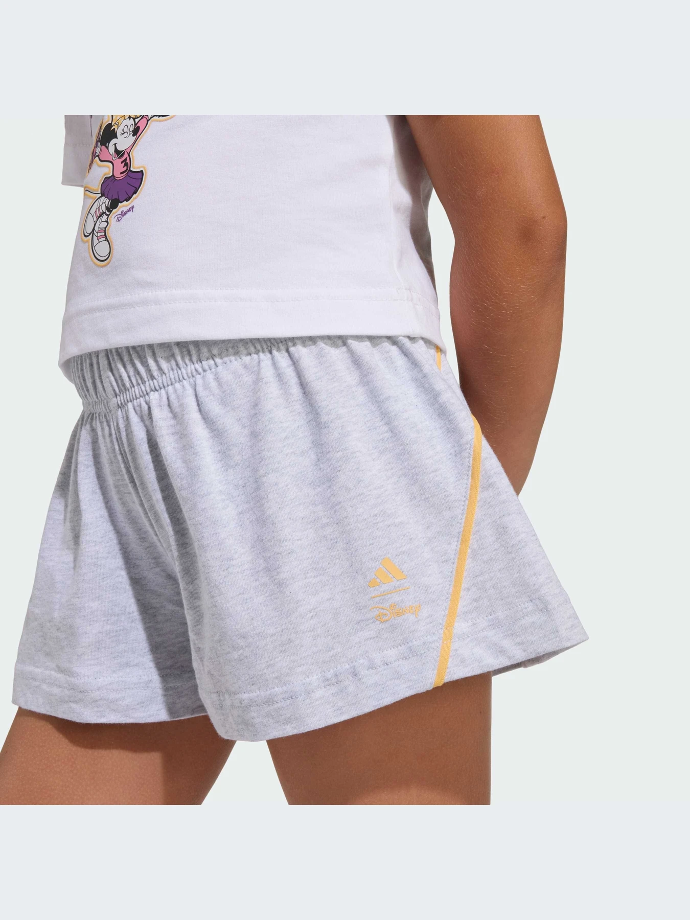 Костюмы Adidas модель JZ3564-KZ Костюмы Adidas модель JZ3564-KZ Фото