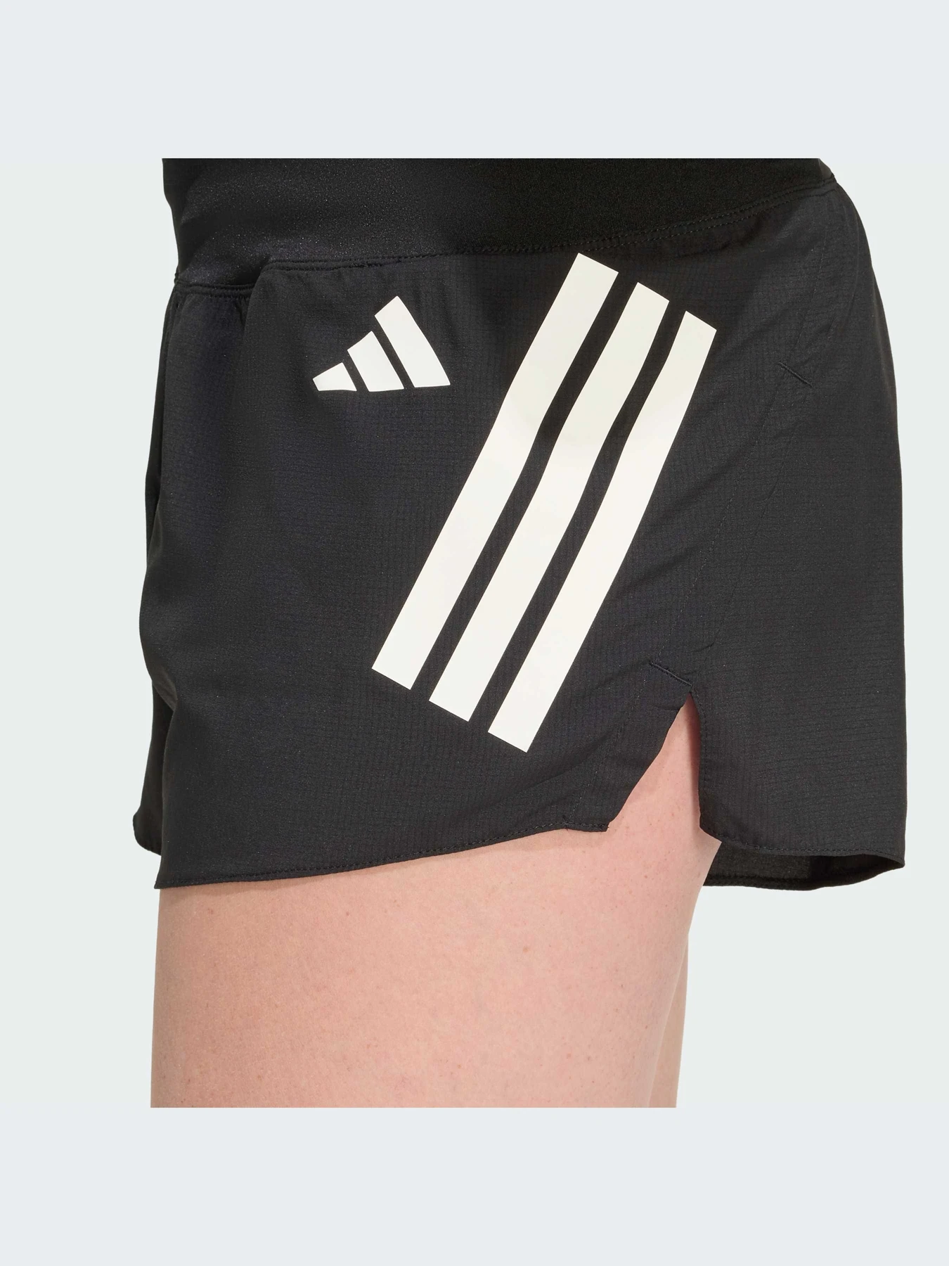 Шорты Adidas модель KD3875-KZ Шорты Adidas модель KD3875-KZ Фото