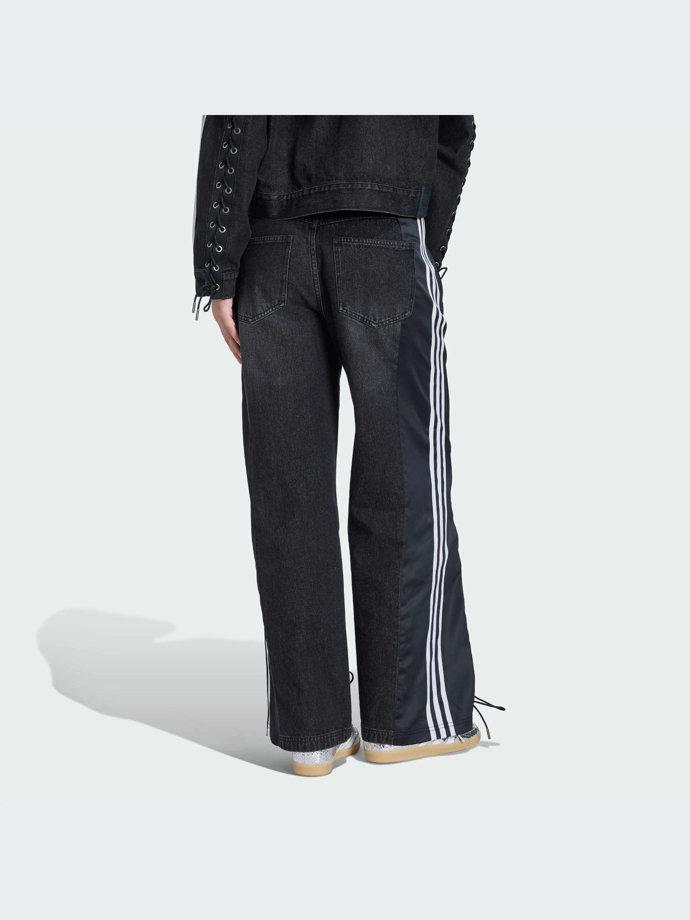 Джинсы Adidas модель KS3878-KZ Джинсы Adidas модель KS3878-KZ Фото