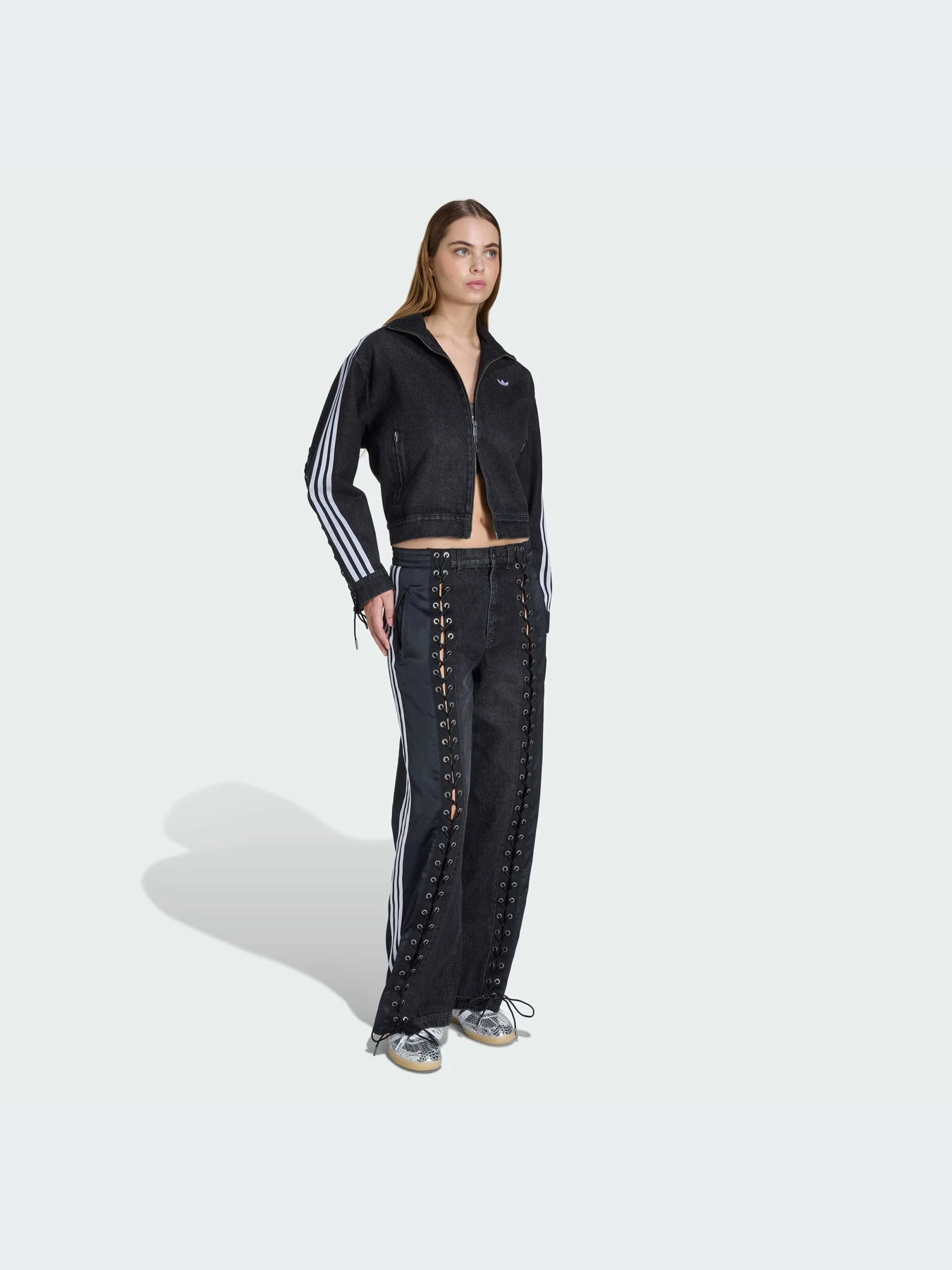 Джинсы Adidas модель KS3878-KZ Джинсы Adidas модель KS3878-KZ Фото
