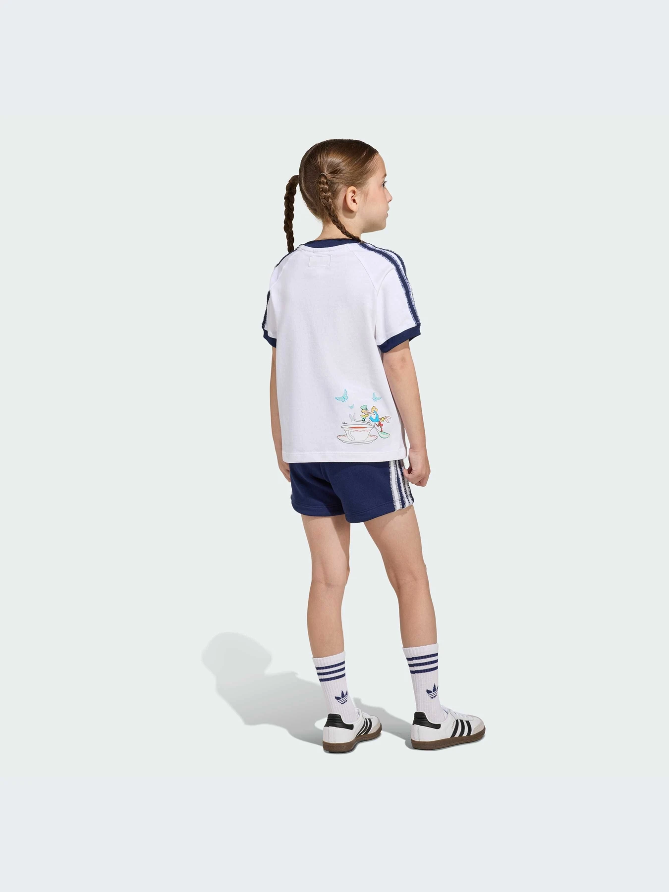 Костюмы Adidas Graphics модель KE0699-KZ Костюмы Adidas Graphics модель KE0699-KZ Фото