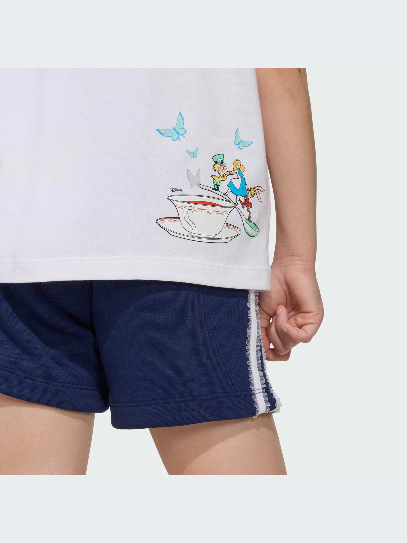 Костюмы Adidas Graphics модель KE0699-KZ Костюмы Adidas Graphics модель KE0699-KZ Фото