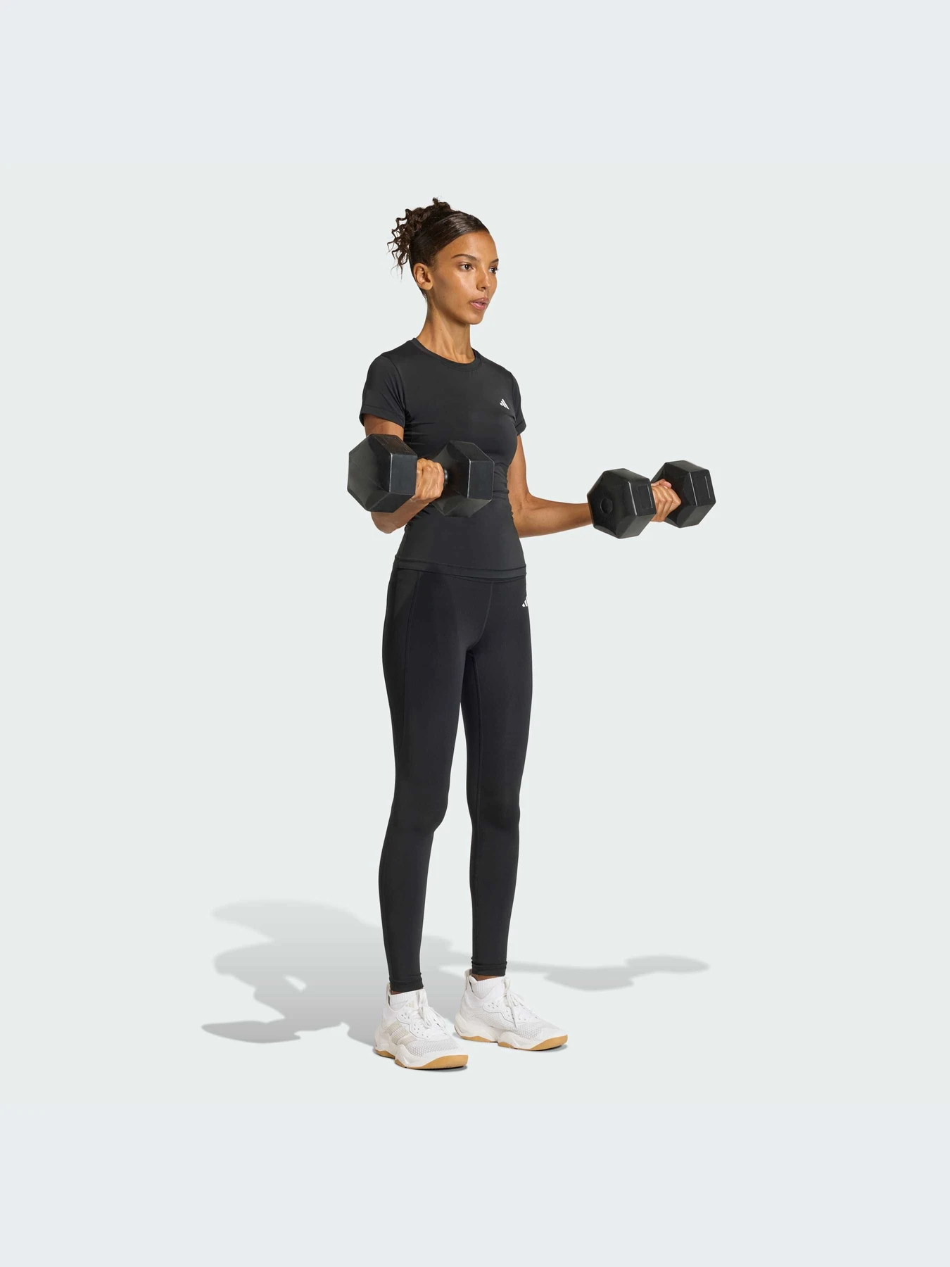 Футболки и поло Adidas Adidas Essentials модель KD0108-KZ Футболки и поло Adidas Adidas Essentials модель KD0108-KZ Фото