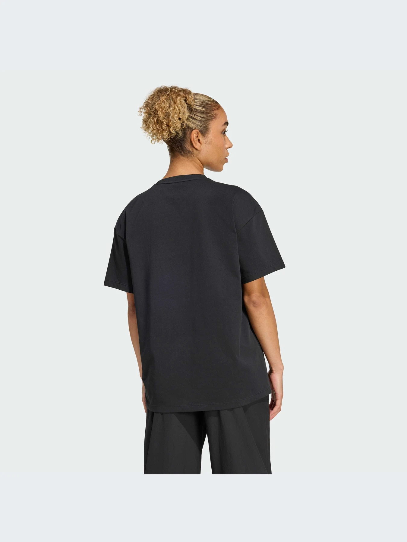 Футболки и поло Adidas Adidas Essentials модель KE8522-KZ Футболки и поло Adidas Adidas Essentials модель KE8522-KZ Фото