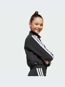 Куртки и дубленки Adidas Adidas Essentials модель JD6508-KZ Фото