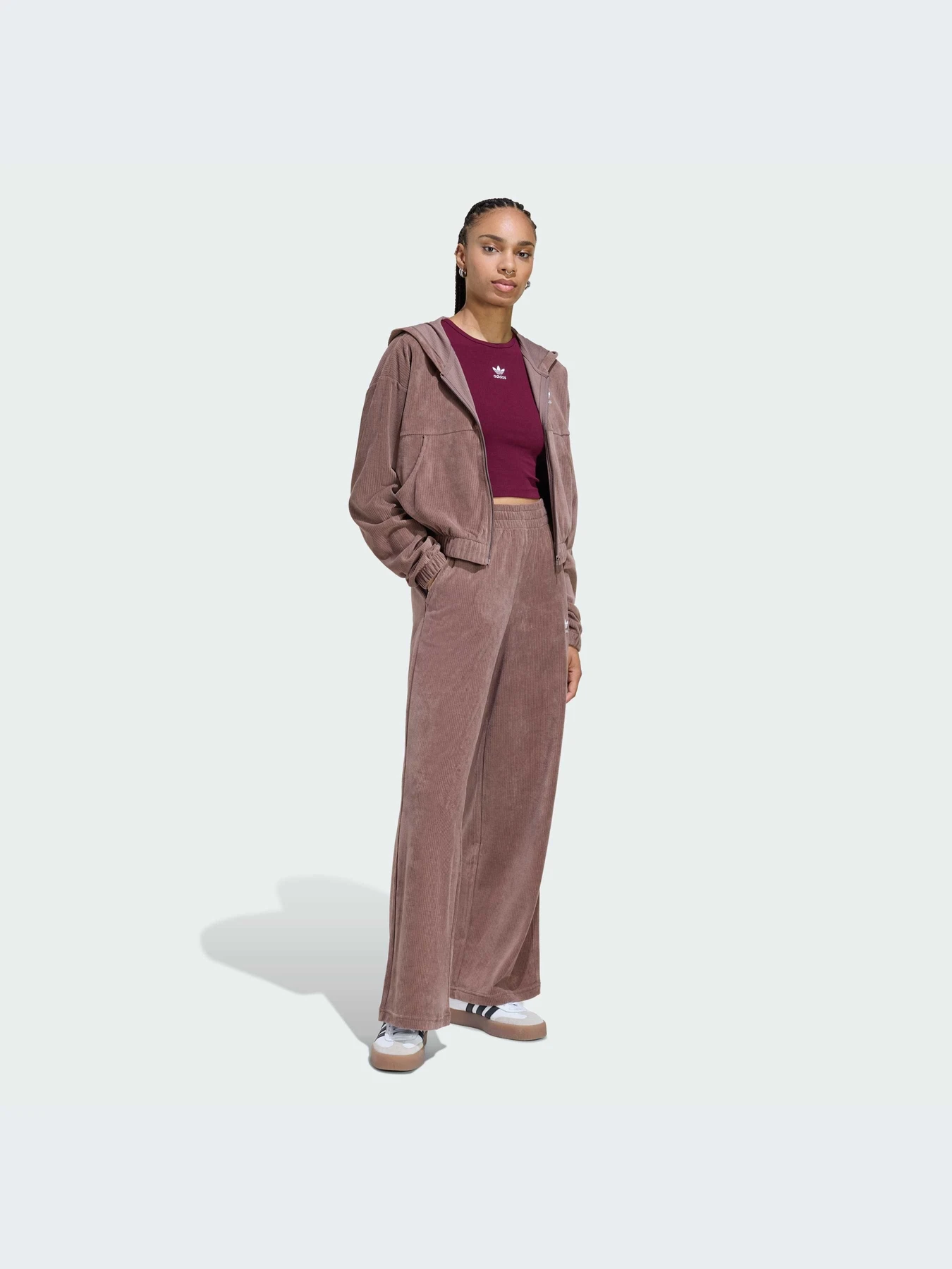 Худи и свитшоты Adidas Adidas Essentials модель KE1120-KZ Худи и свитшоты Adidas Adidas Essentials модель KE1120-KZ Фото