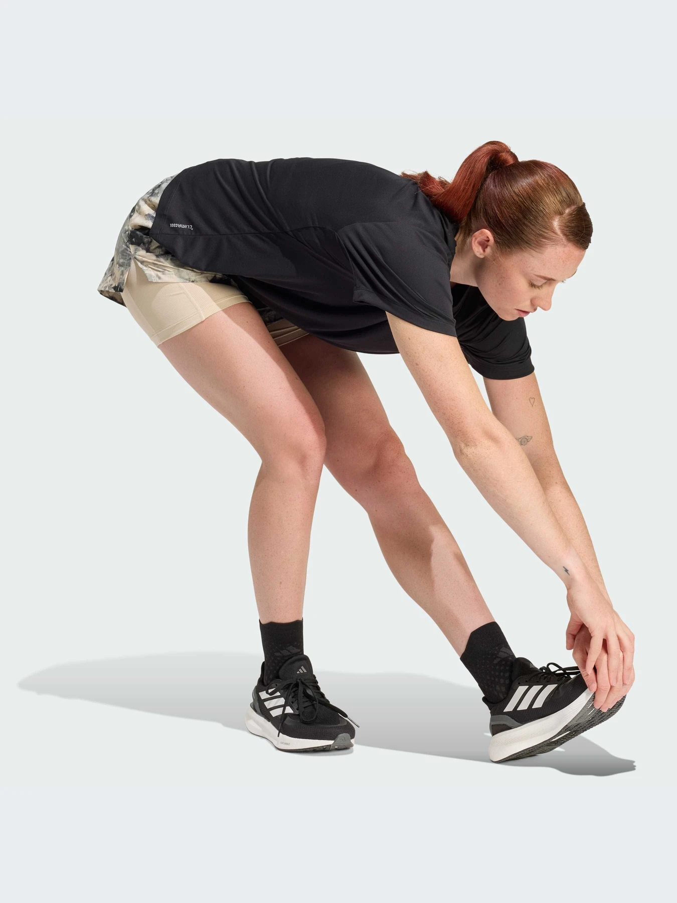 Футболки и поло Adidas Adidas Essentials модель JZ7808-KZ Футболки и поло Adidas Adidas Essentials модель JZ7808-KZ Фото