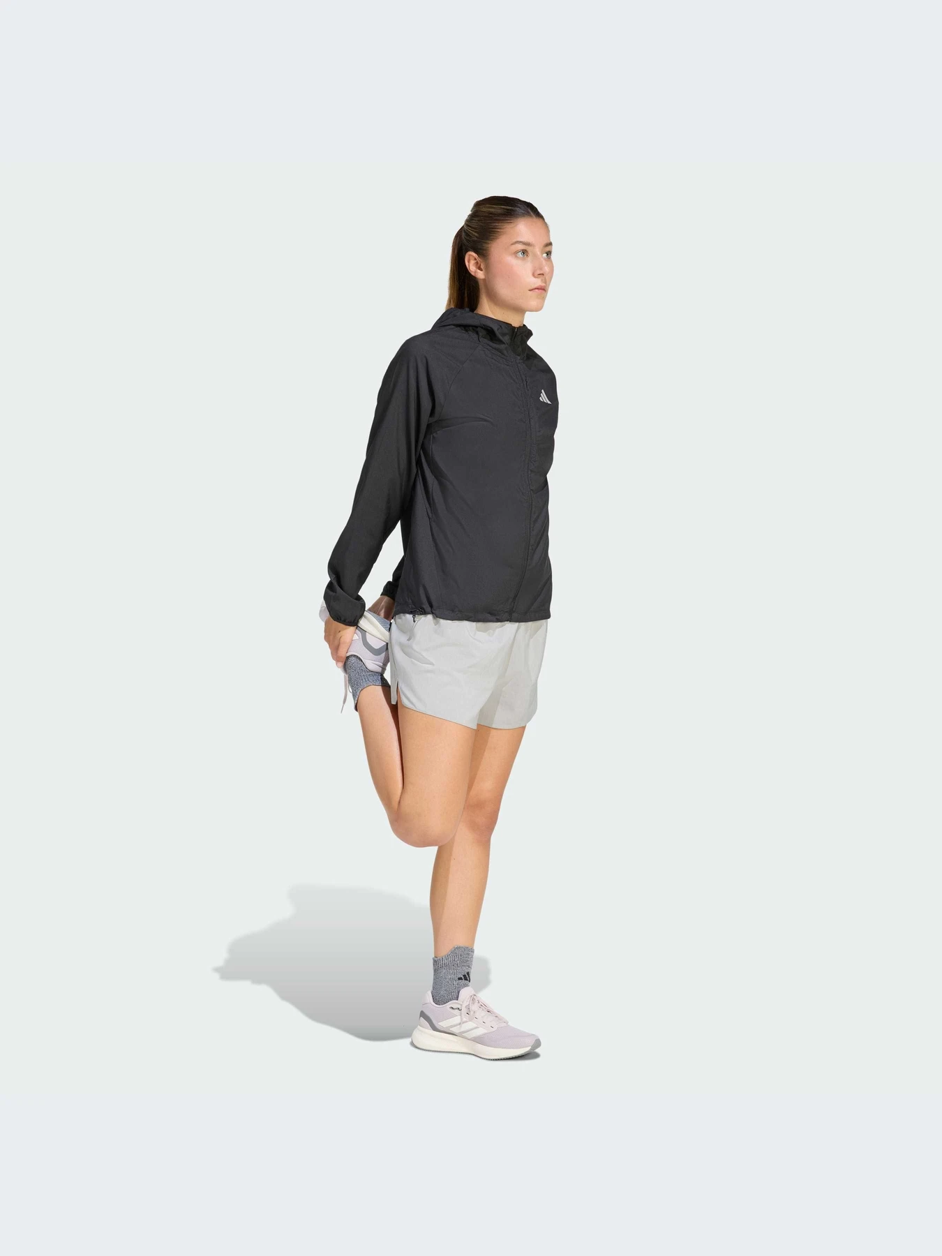 Куртки и дубленки Adidas Adidas Essentials модель KA4339-KZ Куртки и дубленки Adidas Adidas Essentials модель KA4339-KZ Фото
