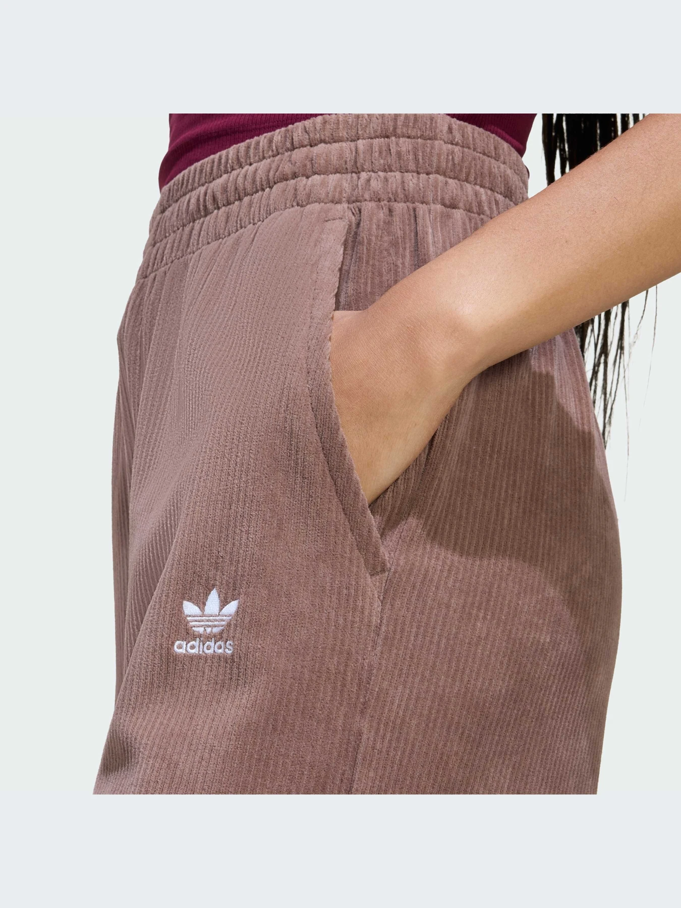 Брюки Adidas Adidas Essentials модель KE1116-KZ Брюки Adidas Adidas Essentials модель KE1116-KZ Фото