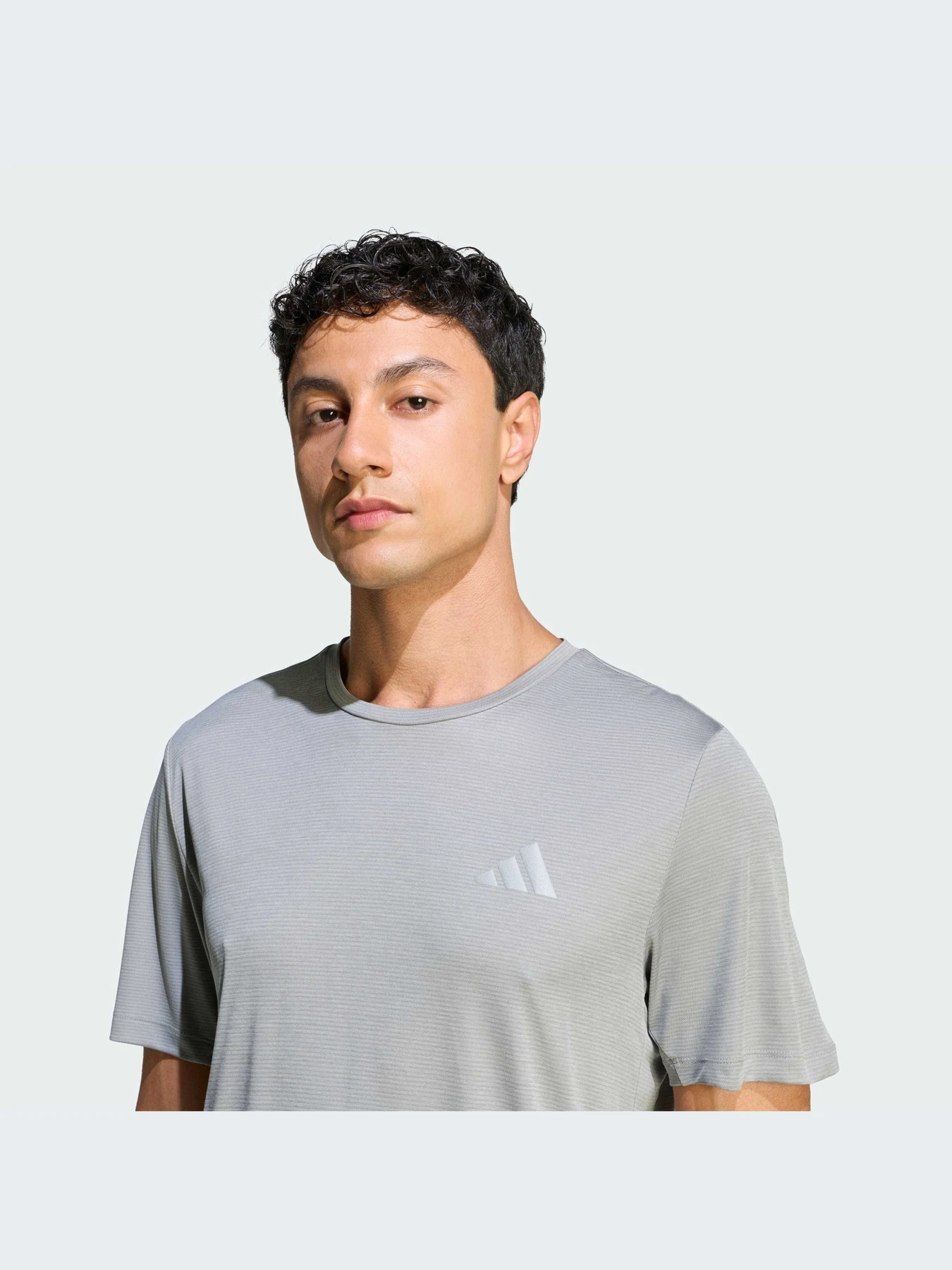 Футболки и поло Adidas Adidas Essentials модель KB5961-KZ Футболки и поло Adidas Adidas Essentials модель KB5961-KZ Фото