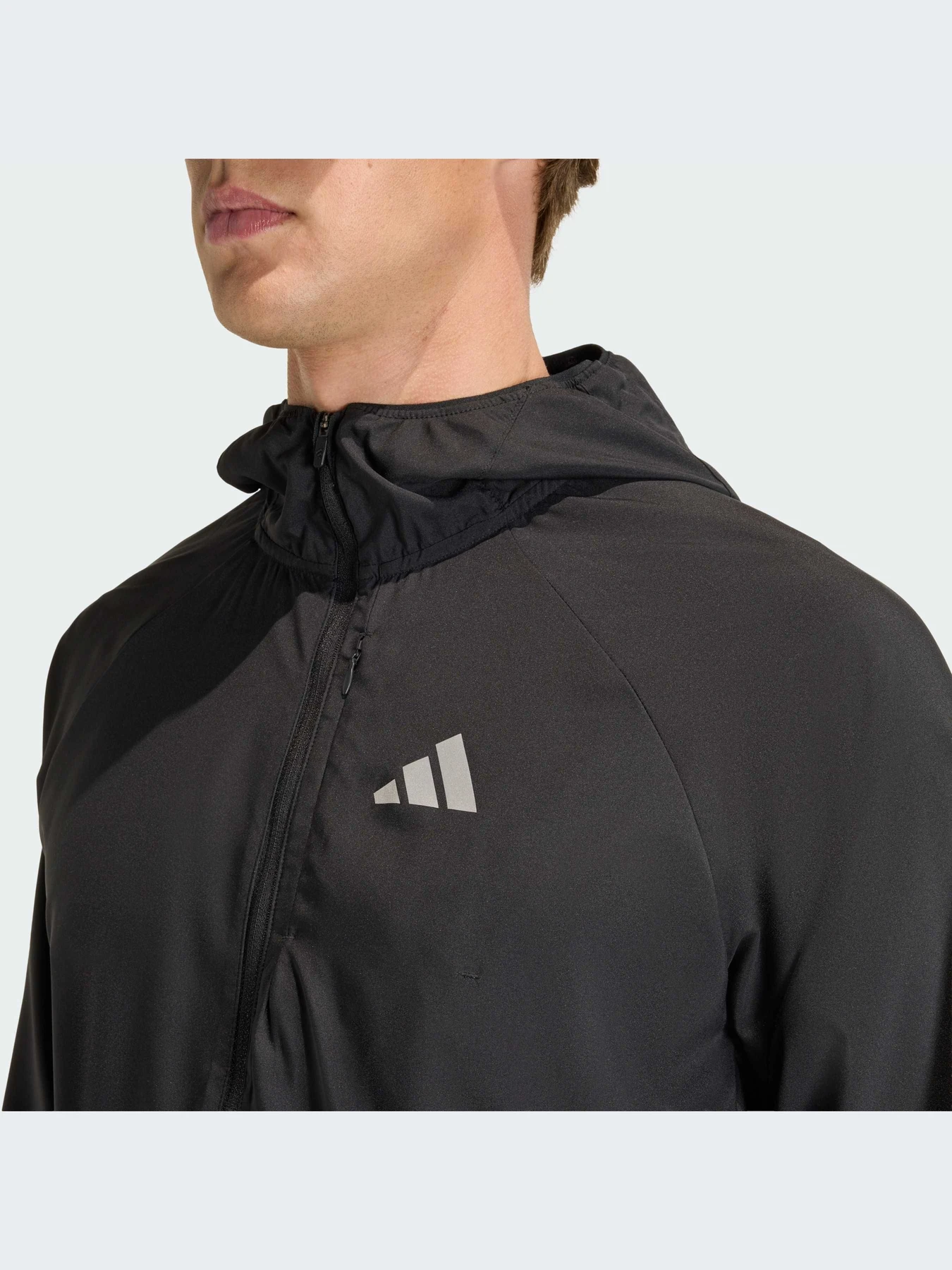 Куртки и дубленки Adidas Adidas Essentials модель JZ7782-KZ Куртки и дубленки Adidas Adidas Essentials модель JZ7782-KZ Фото