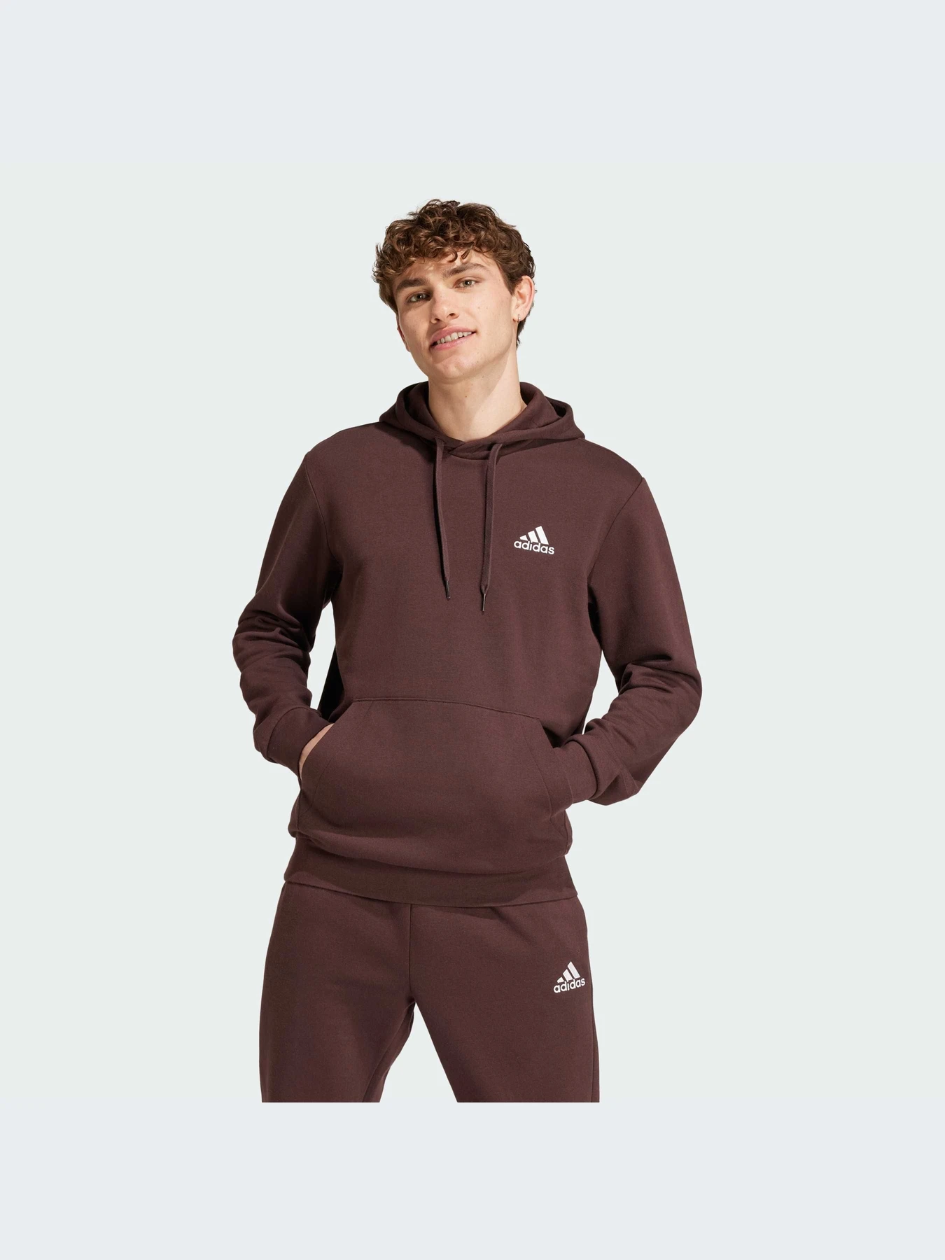 Худи и свитшоты Adidas Adidas Essentials модель IZ4758-KZ Худи и свитшоты Adidas Adidas Essentials модель IZ4758-KZ Фото
