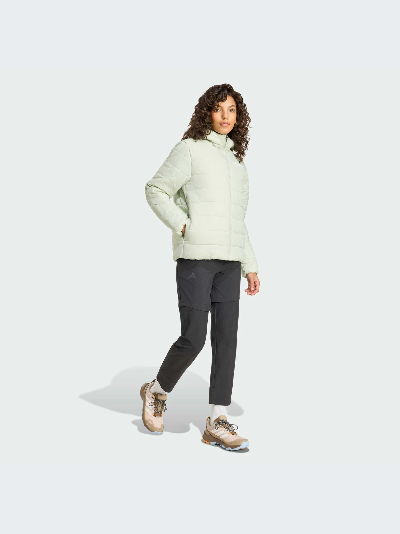 Куртки и дубленки Adidas Adidas Essentials модель KE9917-KZ Куртки и дубленки Adidas Adidas Essentials модель KE9917-KZ Фото