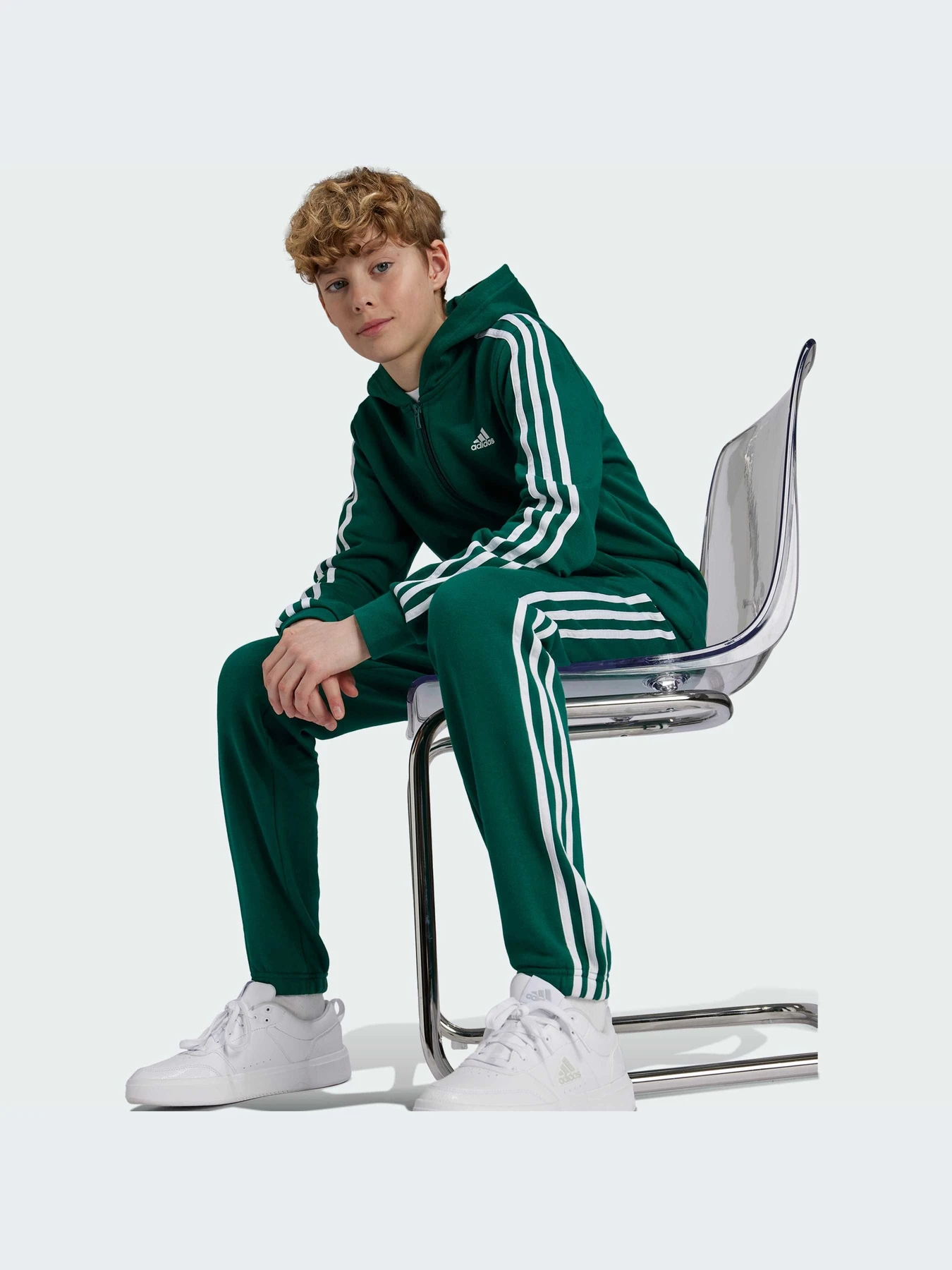Брюки Adidas Adidas Essentials модель JJ3188-KZ Брюки Adidas Adidas Essentials модель JJ3188-KZ Фото