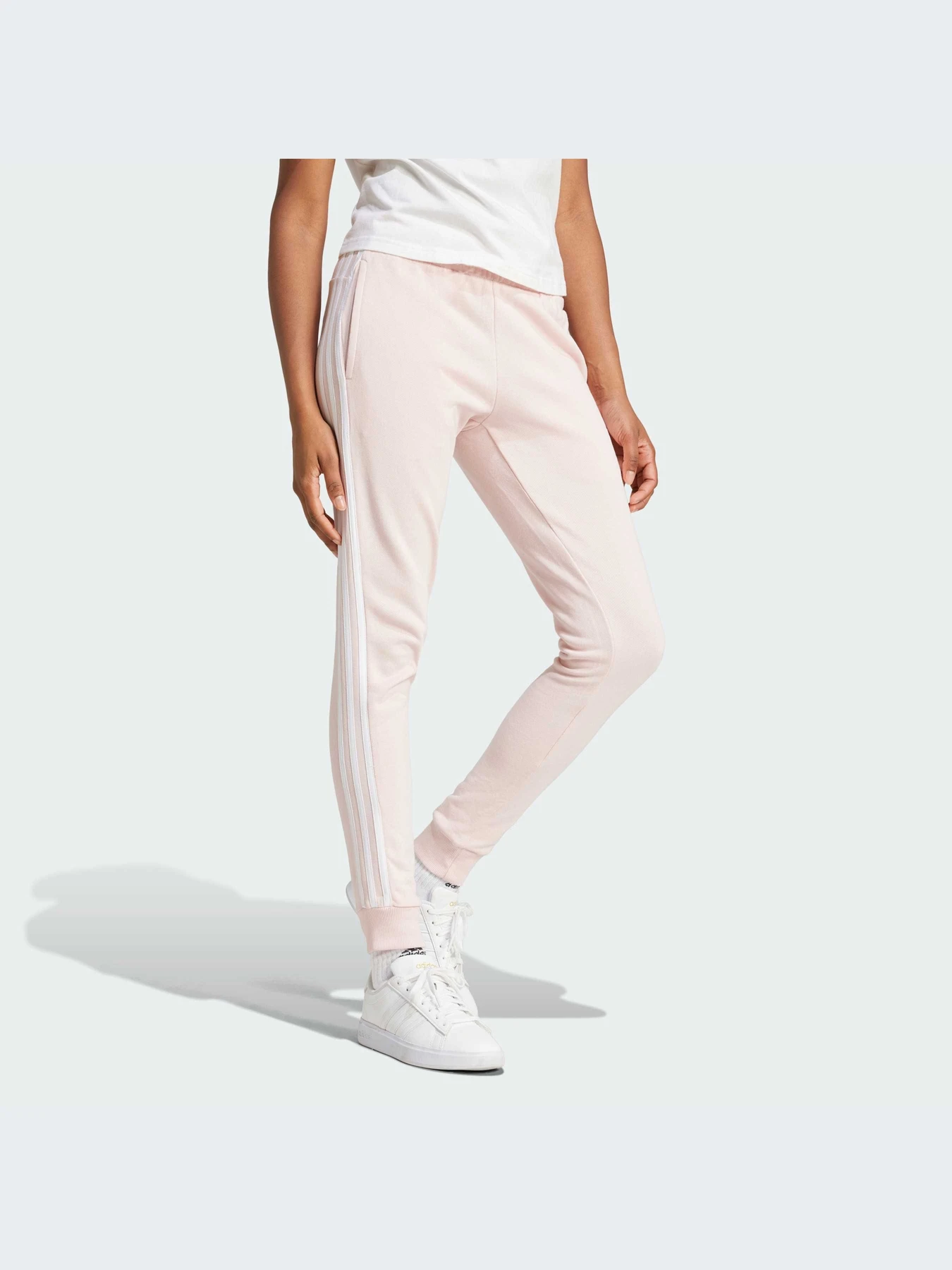 Брюки Adidas Adidas Essentials модель JH3689-KZ Брюки Adidas Adidas Essentials модель JH3689-KZ Фото