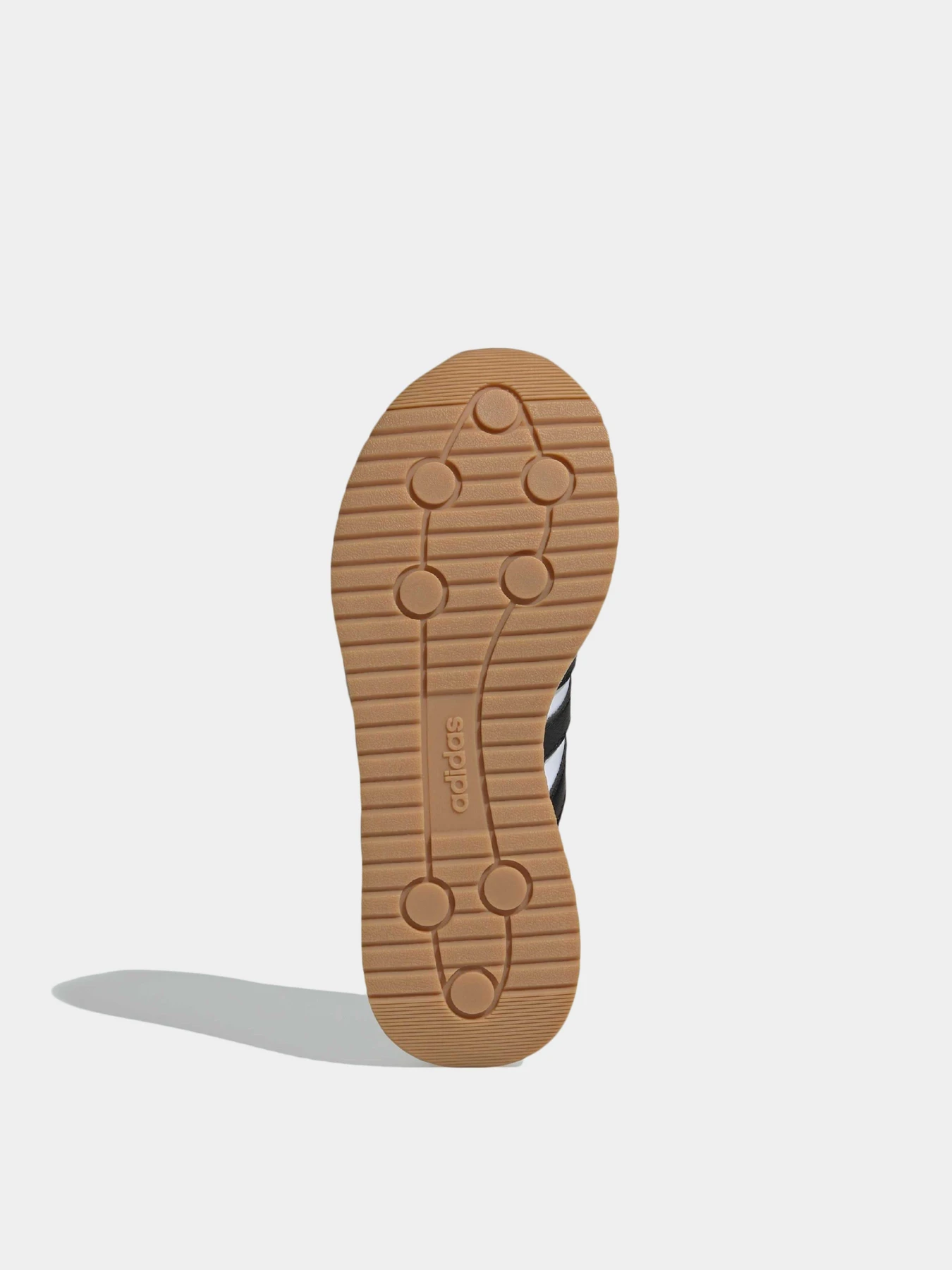 Кроссовки Adidas модель IH8594 Кроссовки Adidas модель IH8594 Фото