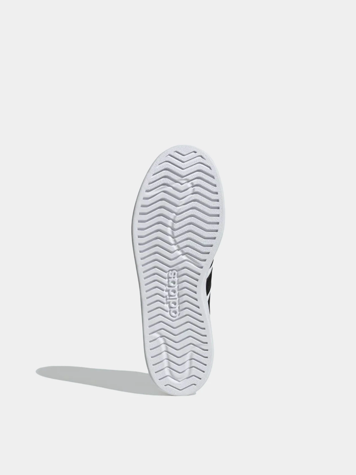 Кроссовки Adidas модель JP8275 Кроссовки Adidas модель JP8275 Фото