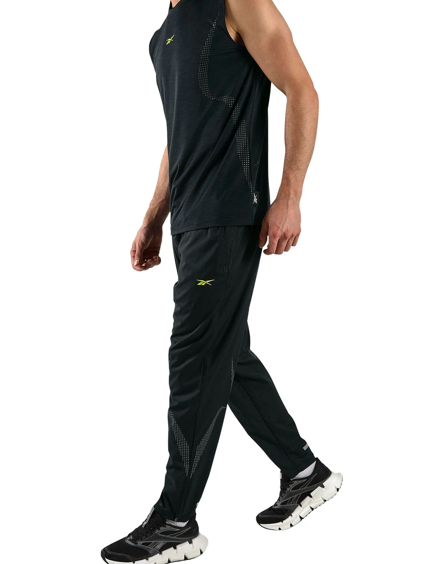 Брюки Reebok RBK-LAB 7/8 WOVEN TECH PA модель 102352820 Брюки Reebok RBK-LAB 7/8 WOVEN TECH PA модель 102352820 Фото