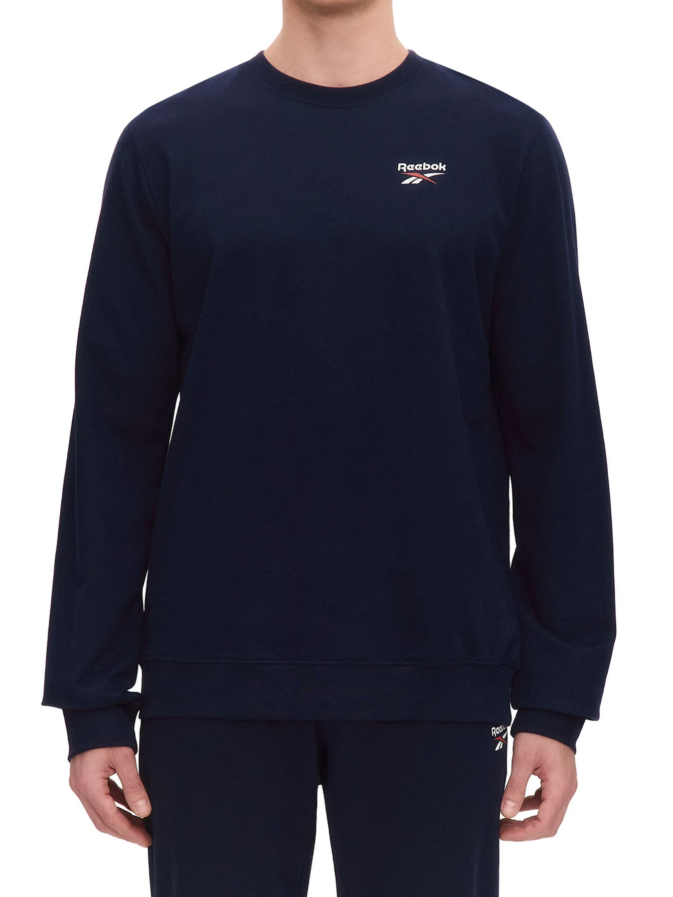 Худи и свитшоты Reebok ID SMALL LOGO CREW SWEATS модель 102348956 Худи и свитшоты Reebok ID SMALL LOGO CREW SWEATS модель 102348956 Фото
