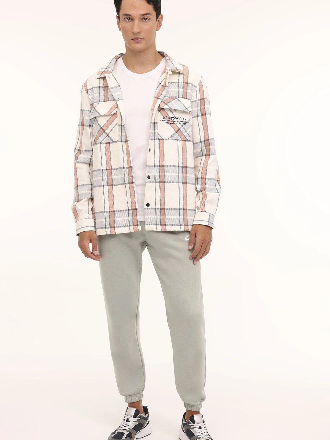 Шорты Lumberjack ML GREYS 6OURB2017 4PR модель 101889529 Шорты Lumberjack ML GREYS 6OURB2017 4PR модель 101889529 Фото