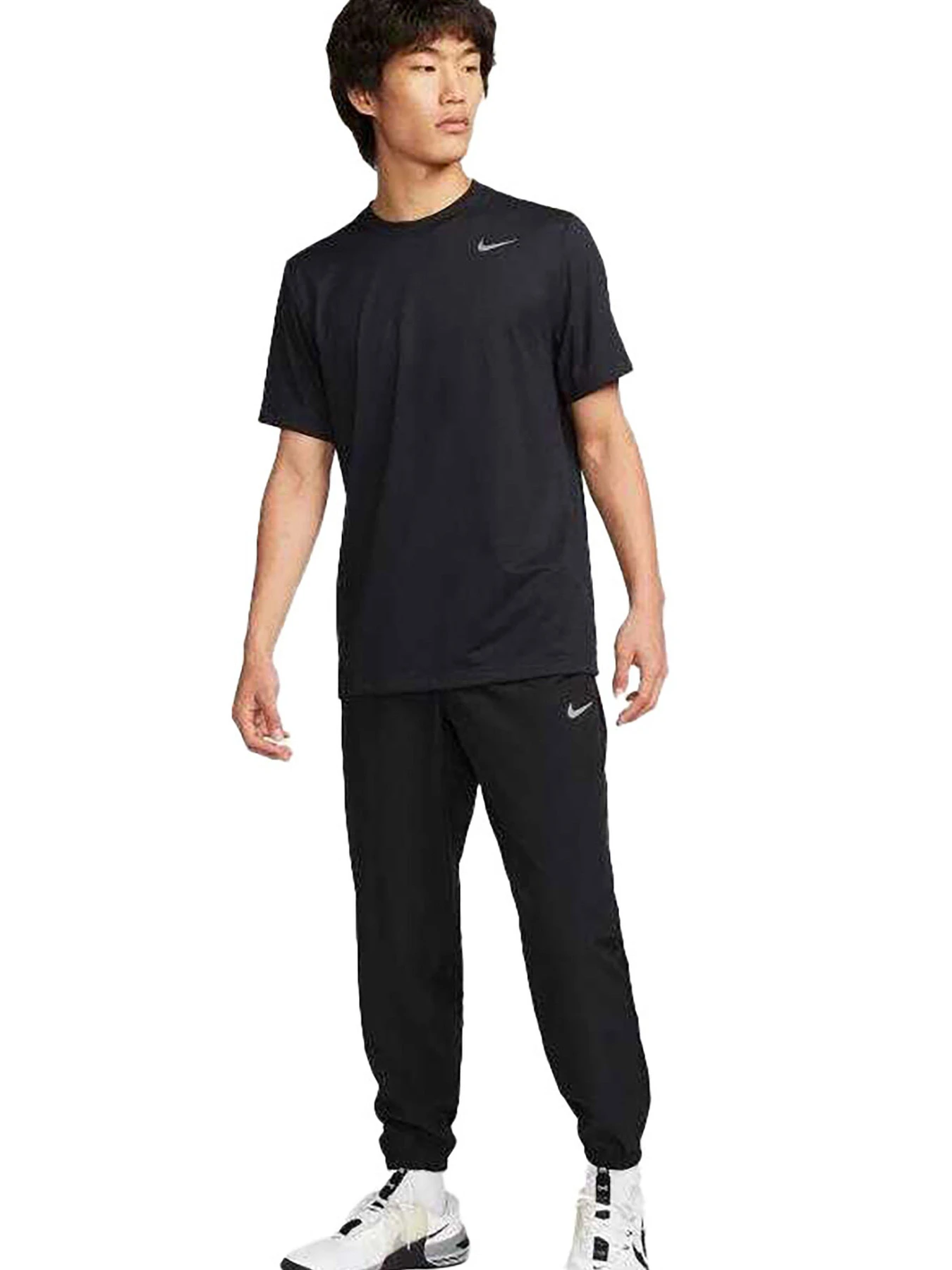 Брюки NIKE M NK DF FORM PANT TPR модель 101982512 Брюки NIKE M NK DF FORM PANT TPR модель 101982512 Фото