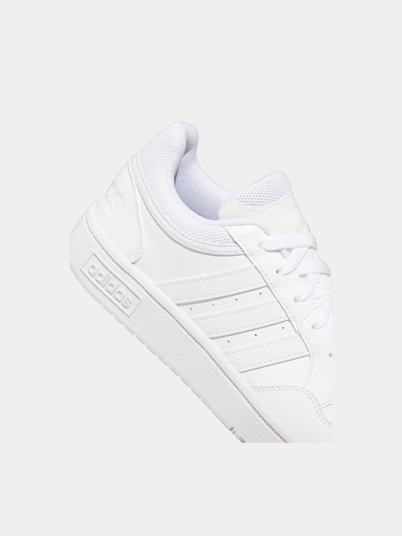 Кроссовки Adidas HOOPS 3.0 W модель 101152256 Кроссовки Adidas HOOPS 3.0 W модель 101152256 Фото