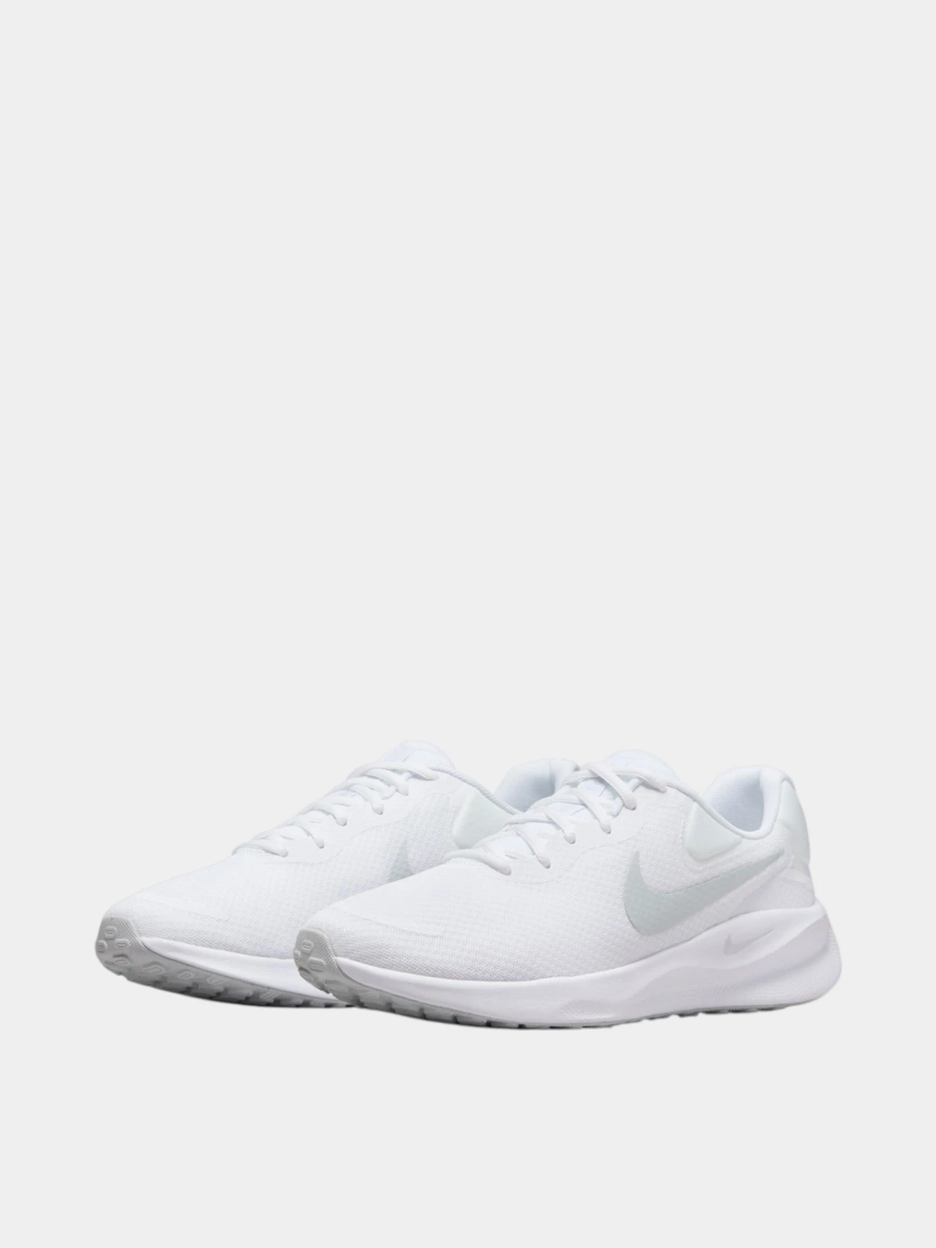 Кроссовки NIKE NIKE REVOLUTION 7 модель 101903272 Кроссовки NIKE NIKE REVOLUTION 7 модель 101903272 Фото