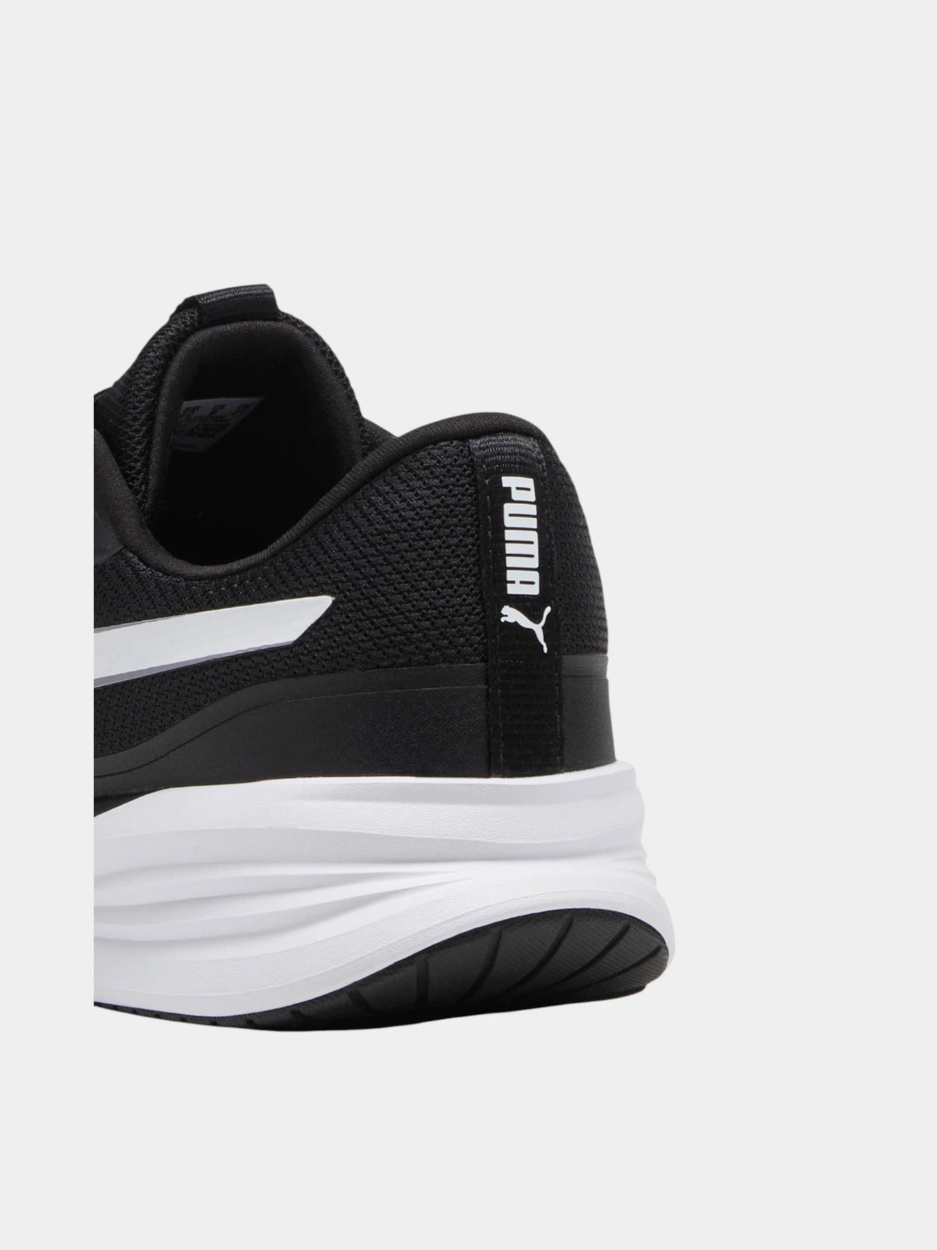 Кроссовки PUMA Night Runner V3 модель 102039890 Кроссовки PUMA Night Runner V3 модель 102039890 Фото