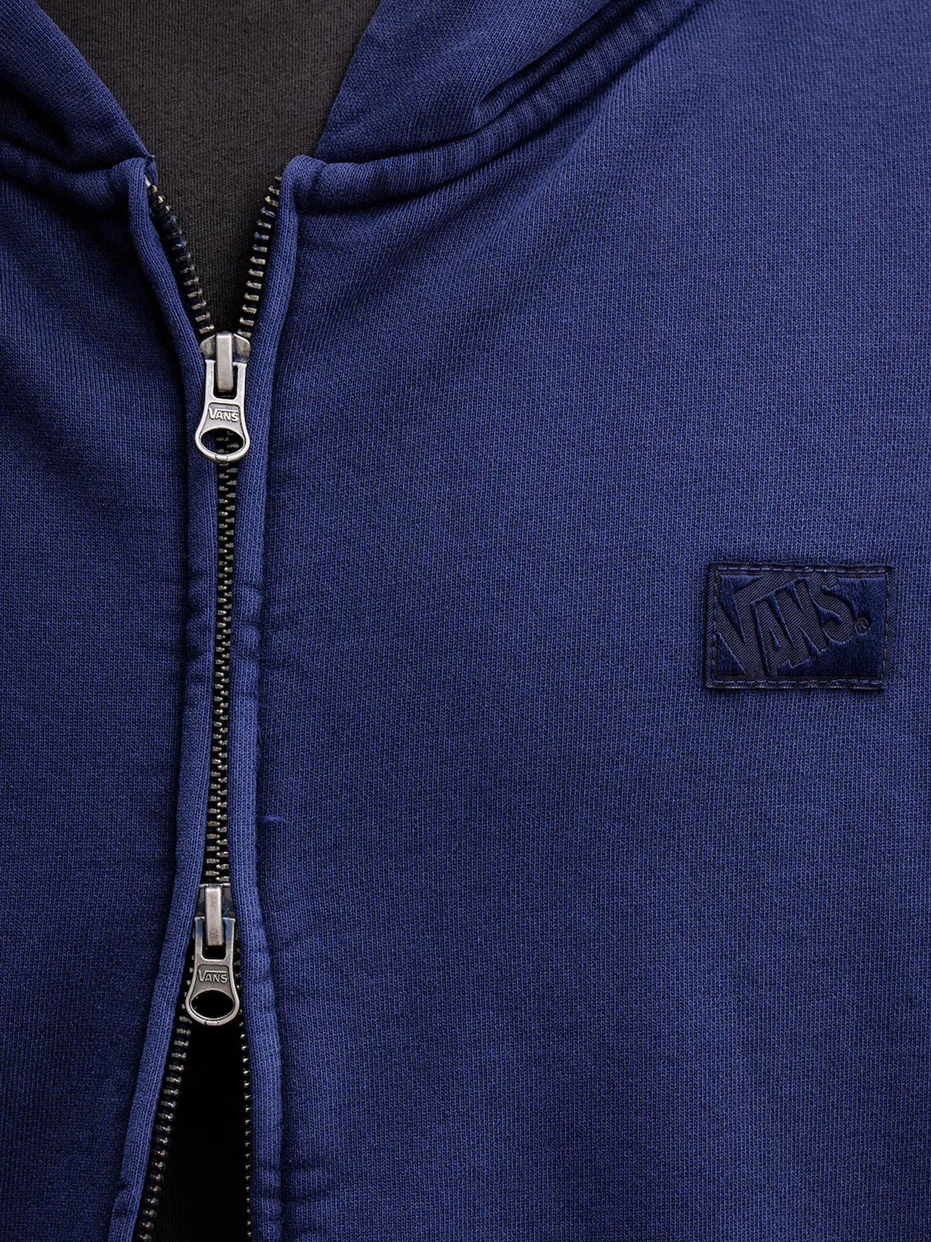 Худи и свитшоты Vans модель VN000T78FOB1 Худи и свитшоты Vans модель VN000T78FOB1 Фото