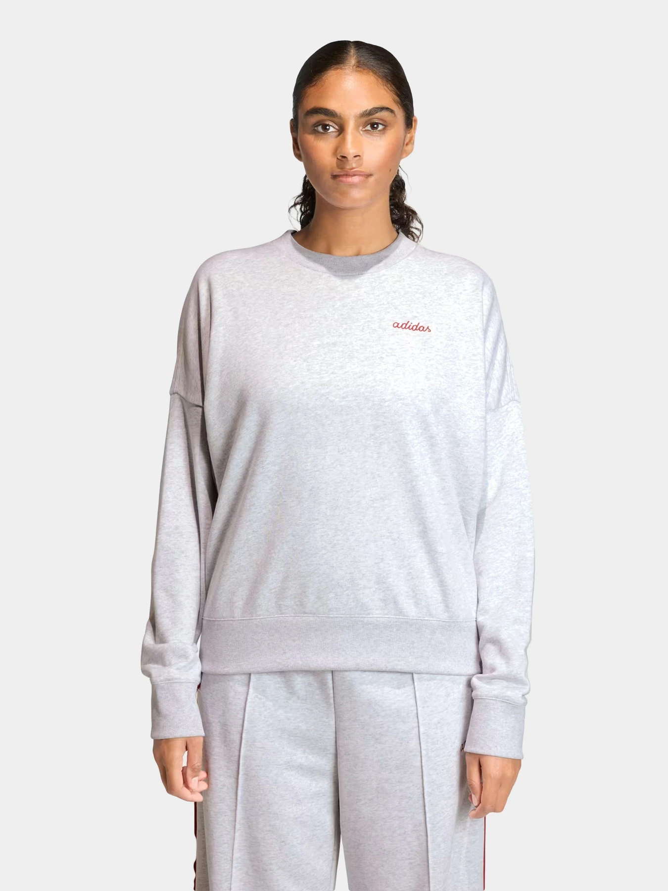 Худи и свитшоты Adidas модель KC3997 Худи и свитшоты Adidas модель KC3997 Фото