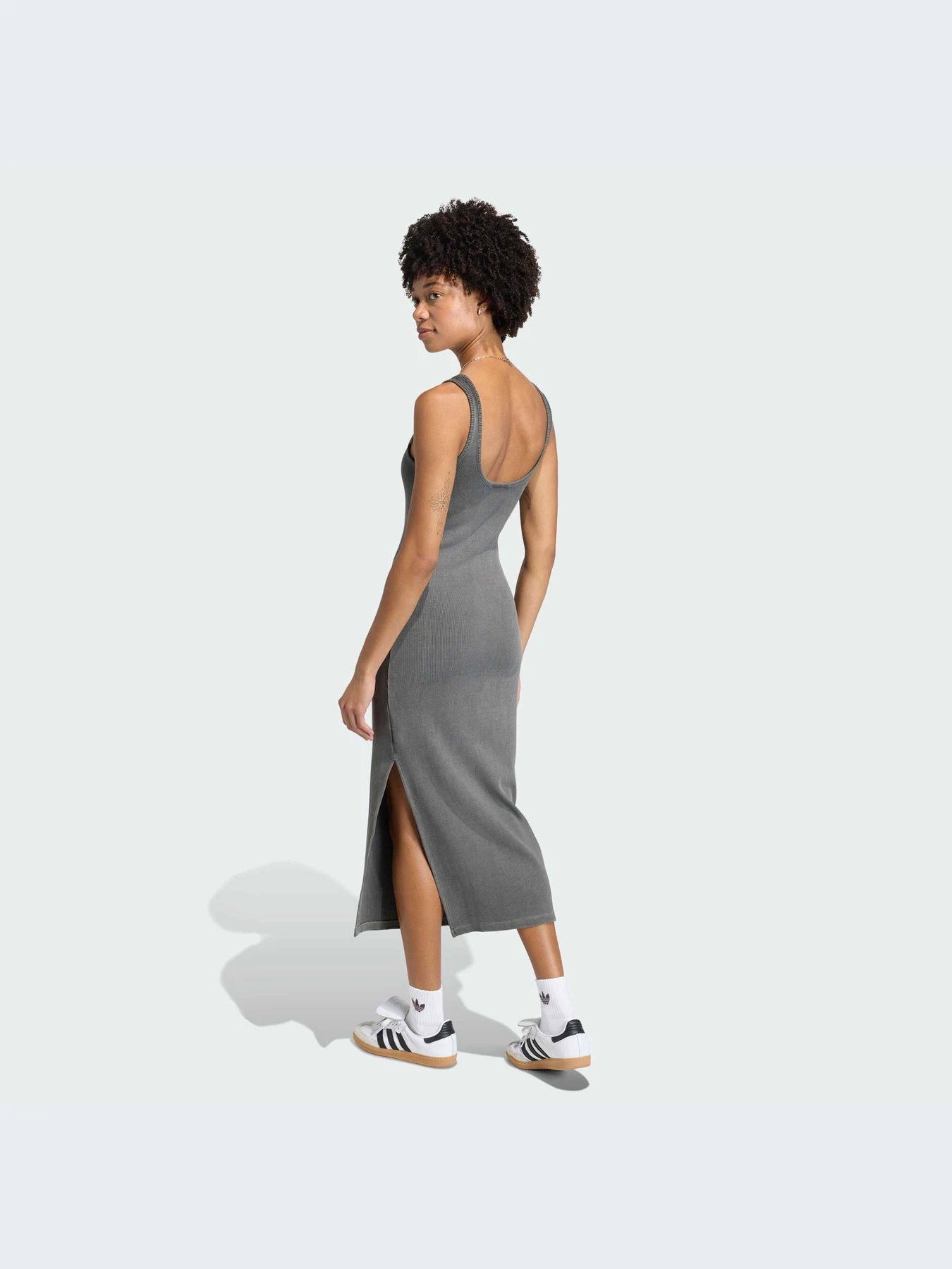 Платья Adidas модель KE3163-KZ Платья Adidas модель KE3163-KZ Фото