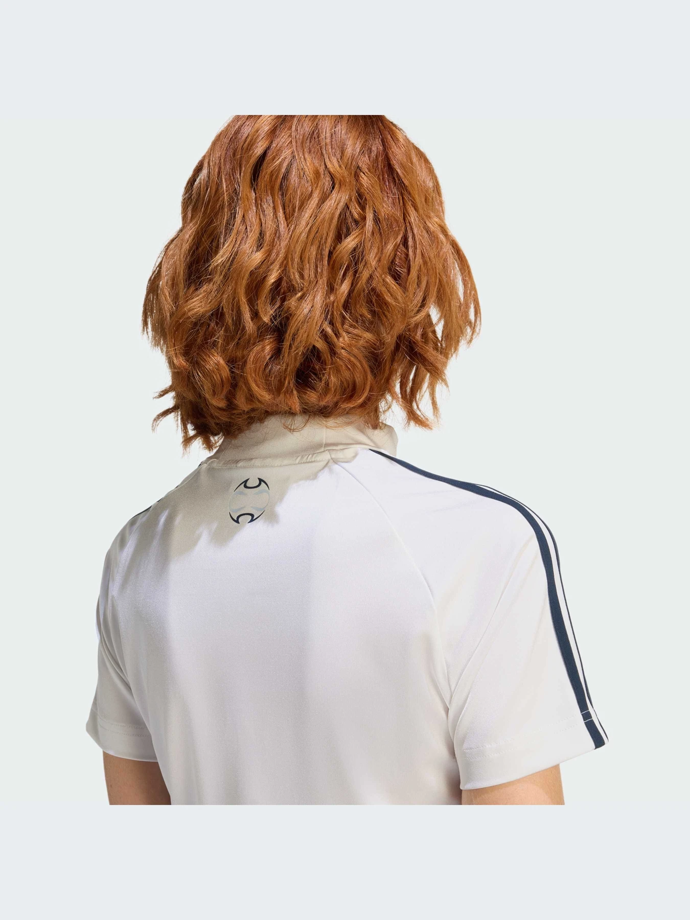 Футболки и поло Adidas Adicolor модель KC9197-KZ Футболки и поло Adidas Adicolor модель KC9197-KZ Фото